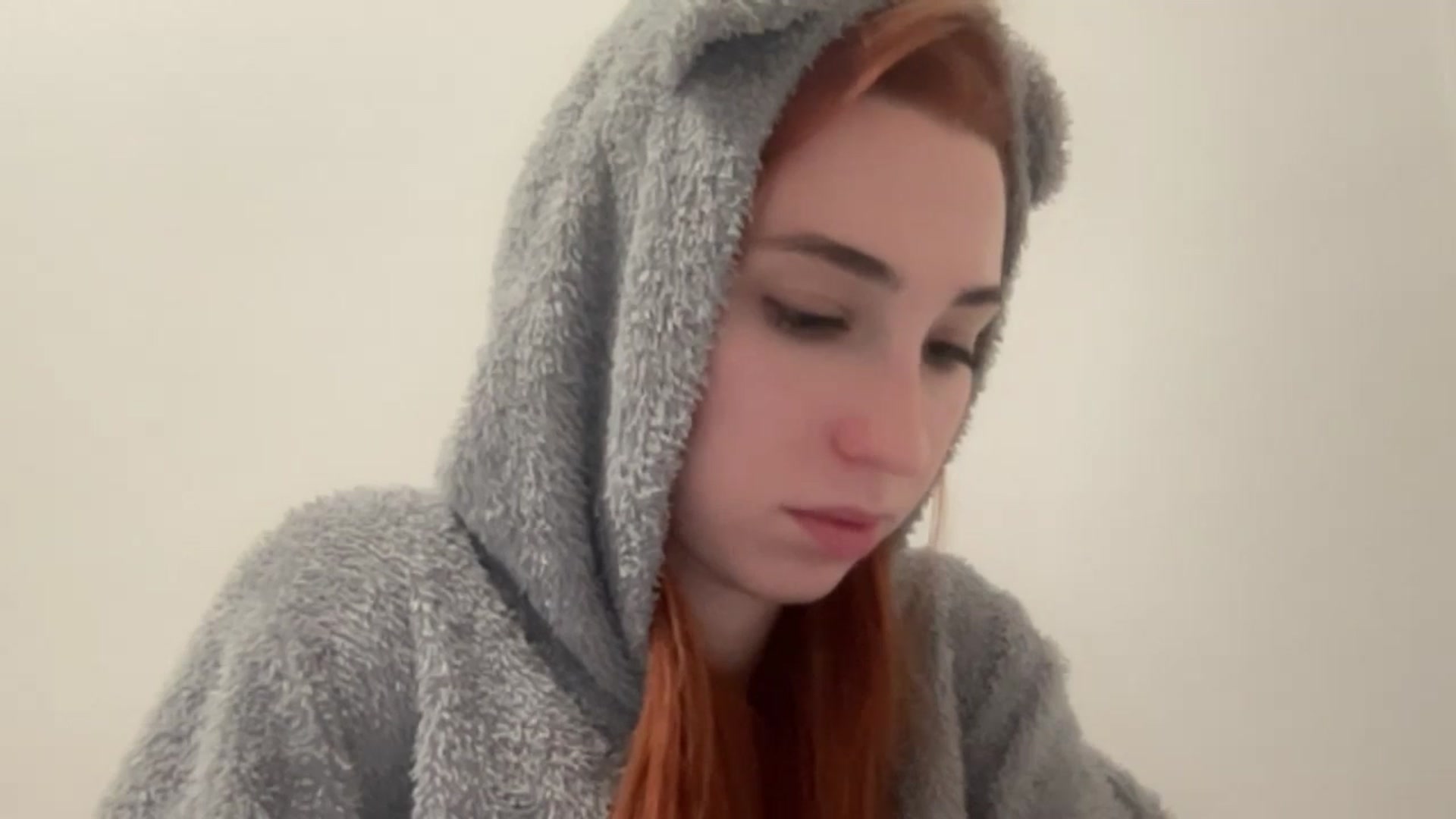 Gallery image thumbnail from Just_I's myfreecams stream on, 12/21/2024, 20:12 image 4 of 20