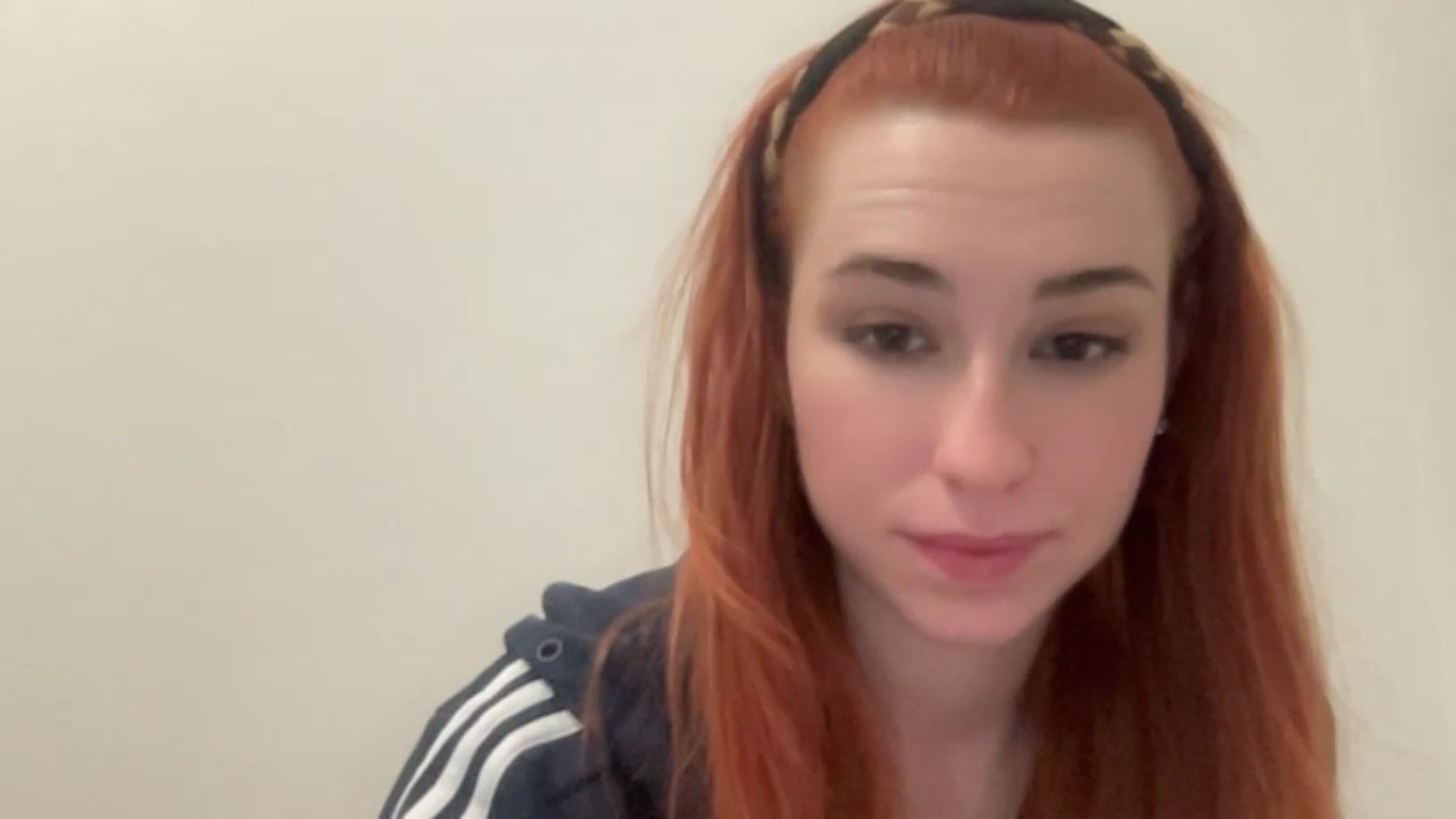 Gallery image thumbnail from Just_I's myfreecams stream on, 12/22/2024, 22:33 image 15 of 20
