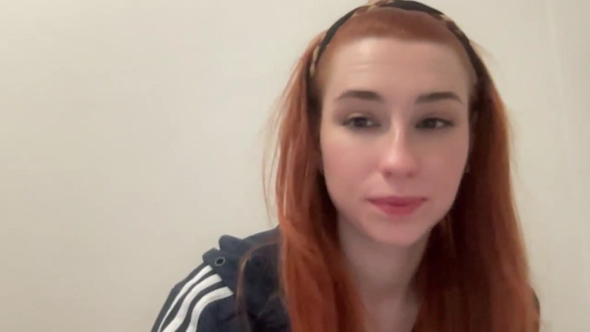 Gallery image thumbnail from Just_I's myfreecams stream on, 12/22/2024, 22:33 image 16 of 20