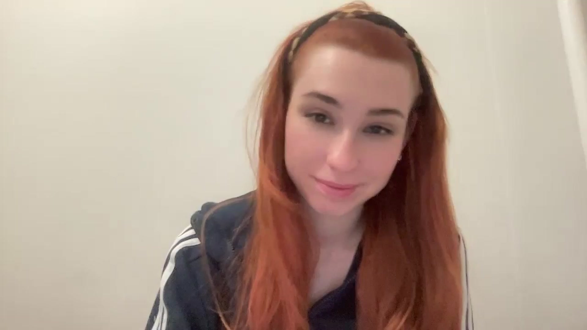 Gallery image thumbnail from Just_I's myfreecams stream on, 12/22/2024, 22:33 image 1 of 20