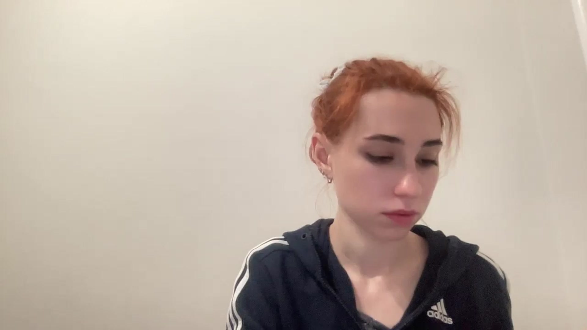 Gallery image thumbnail from Just_I's myfreecams stream on, 12/23/2024, 22:29 image 10 of 20