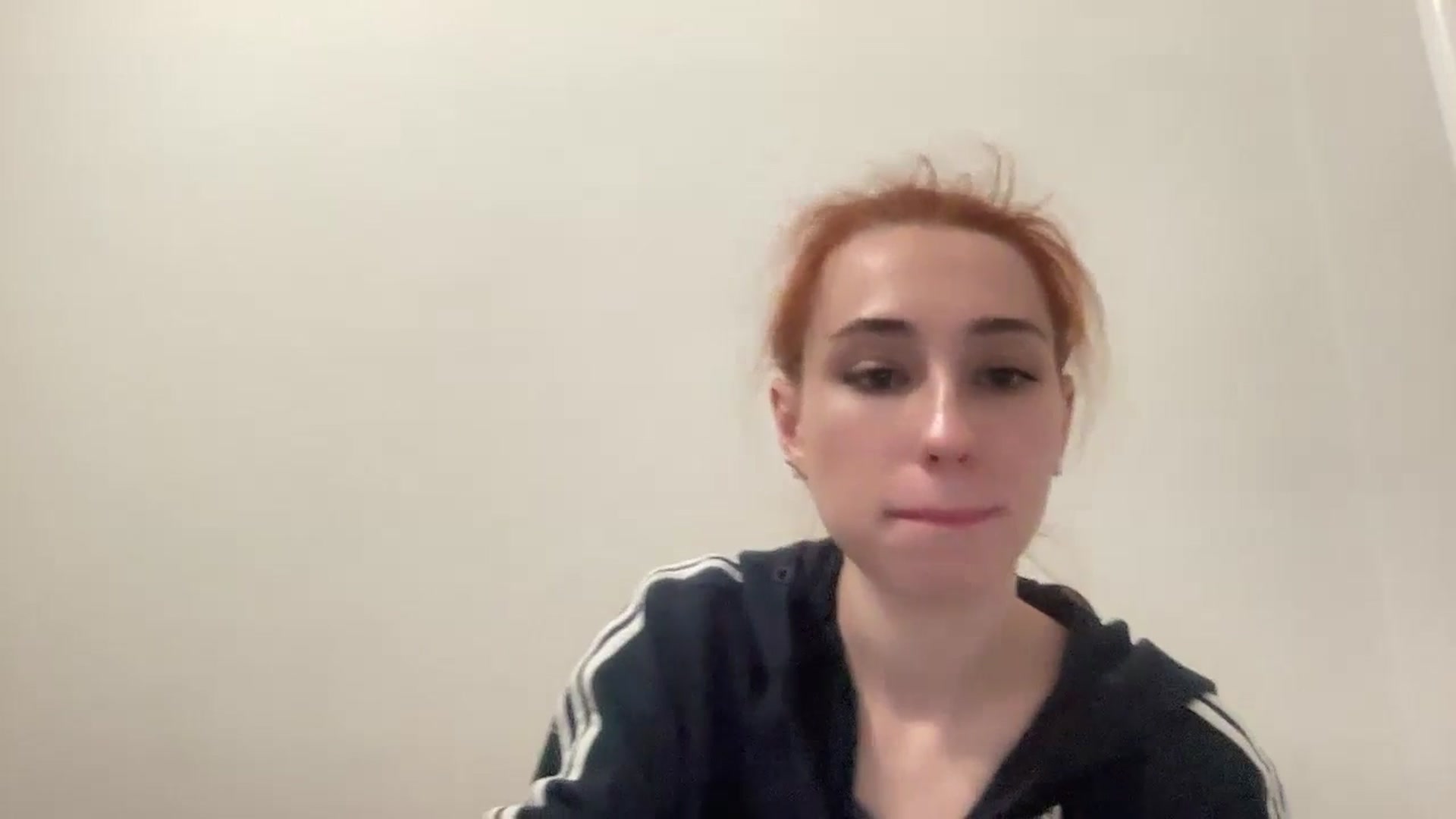 Gallery image thumbnail from Just_I's myfreecams stream on, 12/23/2024, 22:29 image 7 of 20