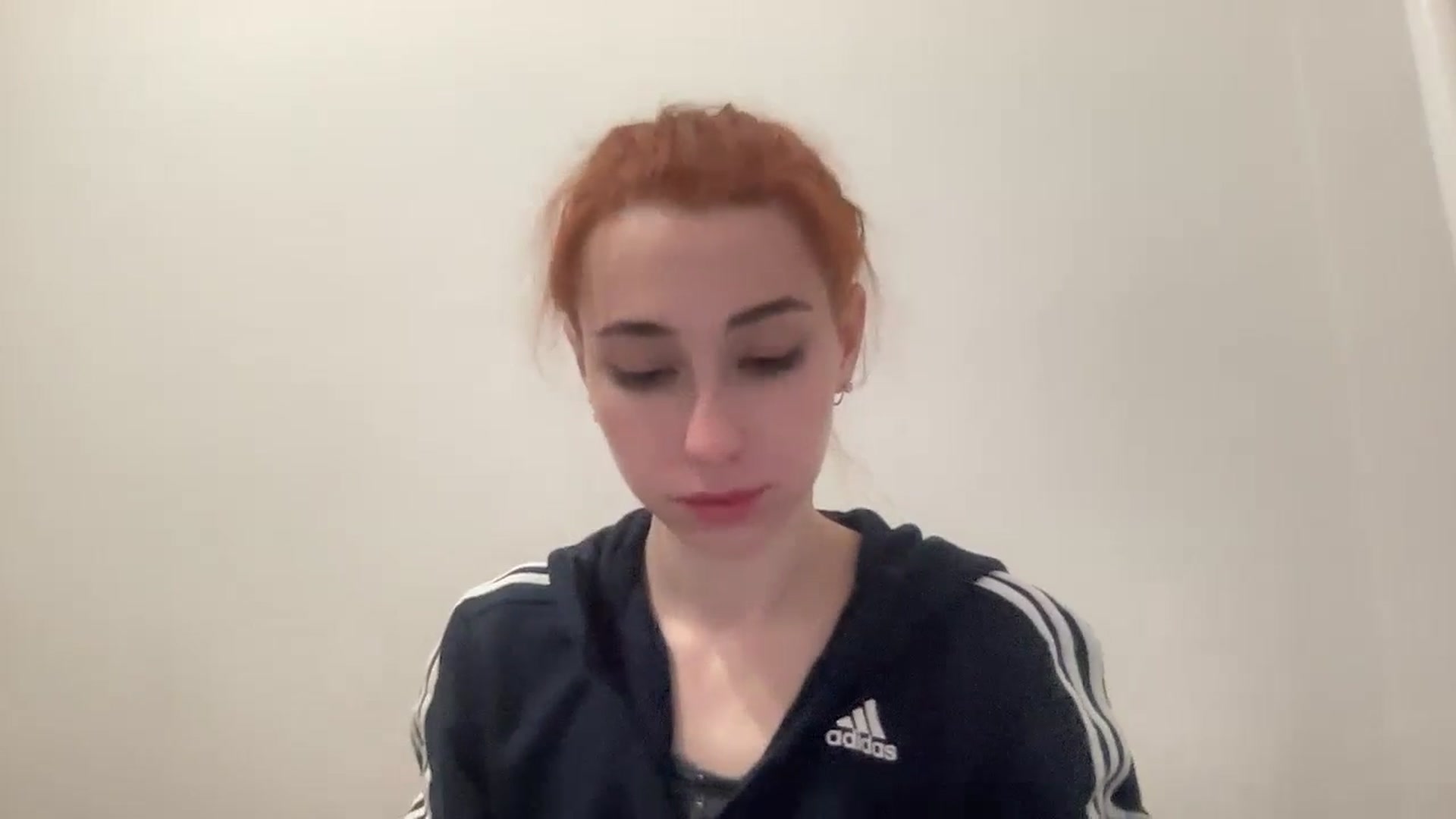 Gallery image thumbnail from Just_I's myfreecams stream on, 12/23/2024, 22:29 image 6 of 20