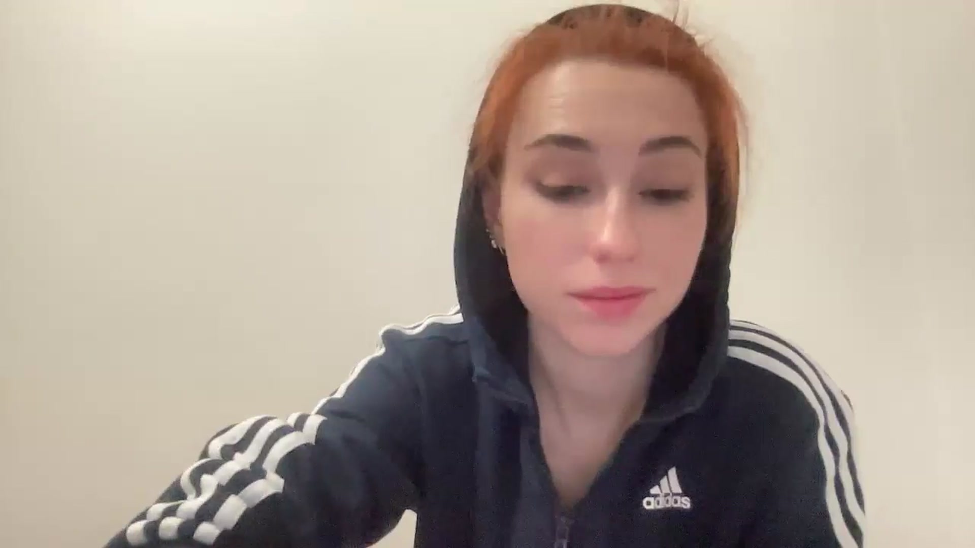 Gallery image thumbnail from Just_I's myfreecams stream on, 12/23/2024, 23:25 image 18 of 20