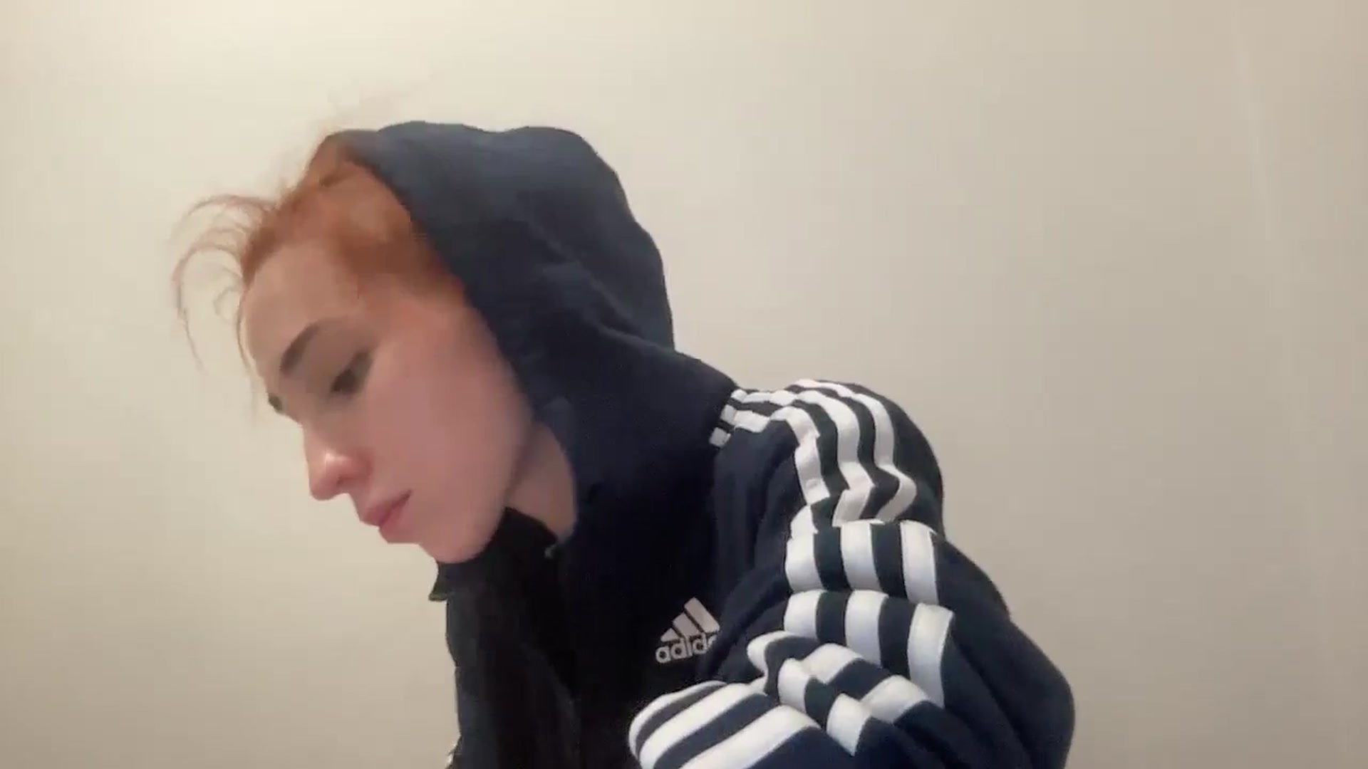 Gallery image thumbnail from Just_I's myfreecams stream on, 12/23/2024, 23:25 image 16 of 20