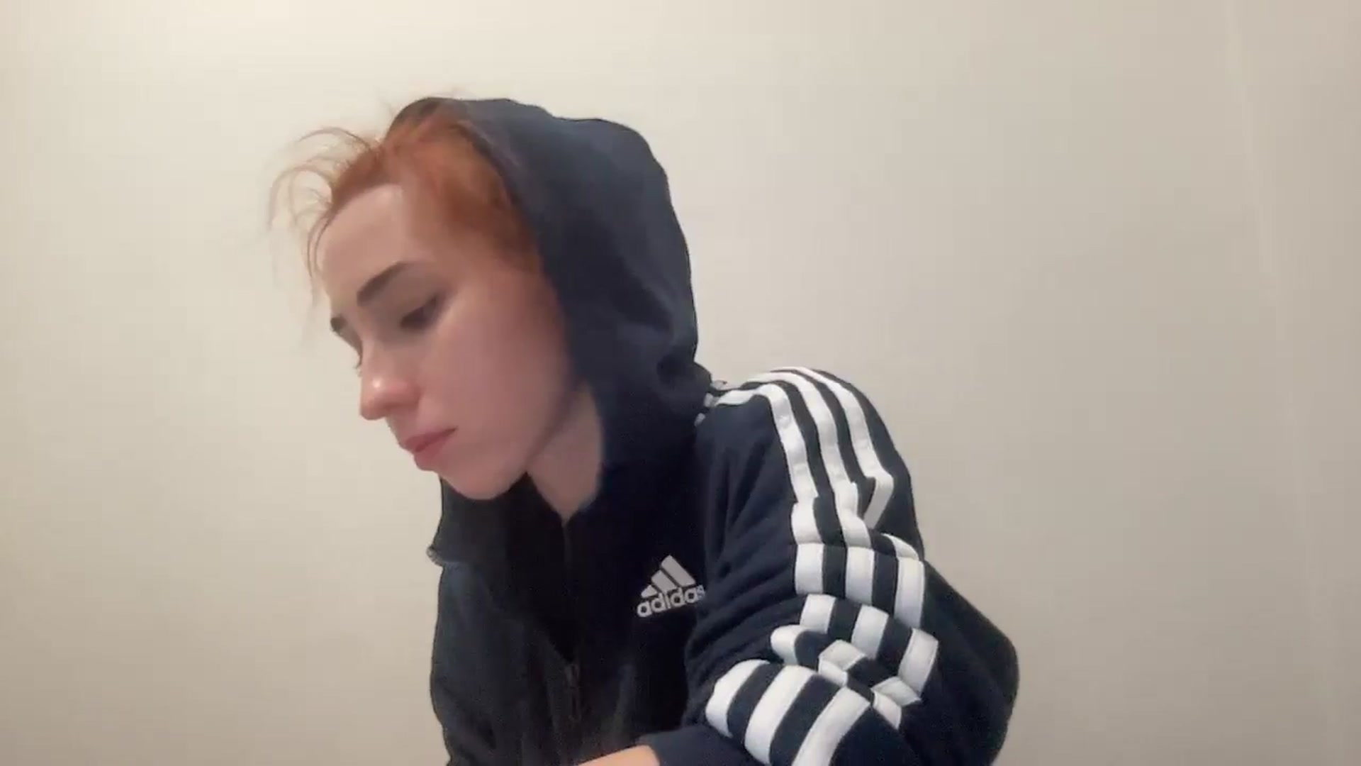 Gallery image thumbnail from Just_I's myfreecams stream on, 12/23/2024, 23:25 image 8 of 20