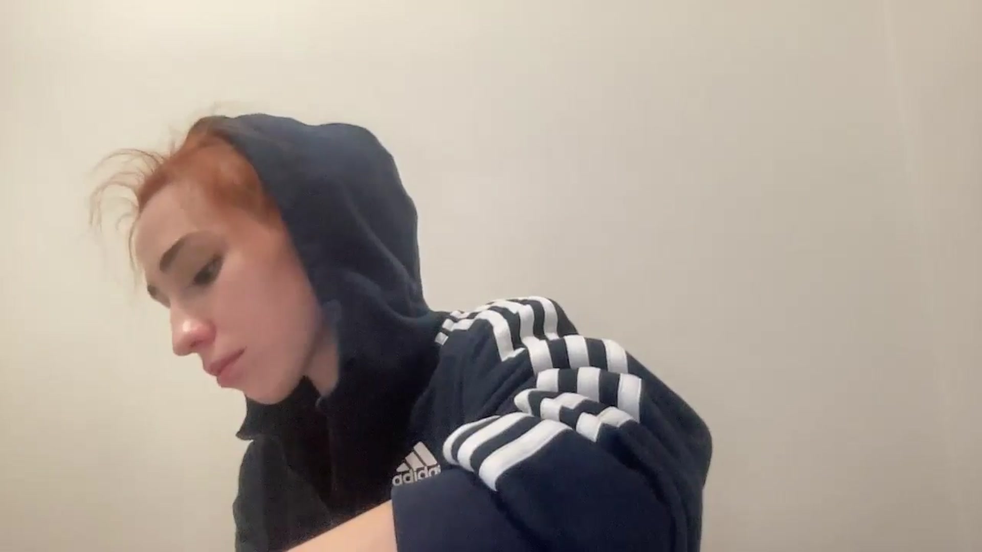 Gallery image thumbnail from Just_I's myfreecams stream on, 12/23/2024, 23:25 image 14 of 20