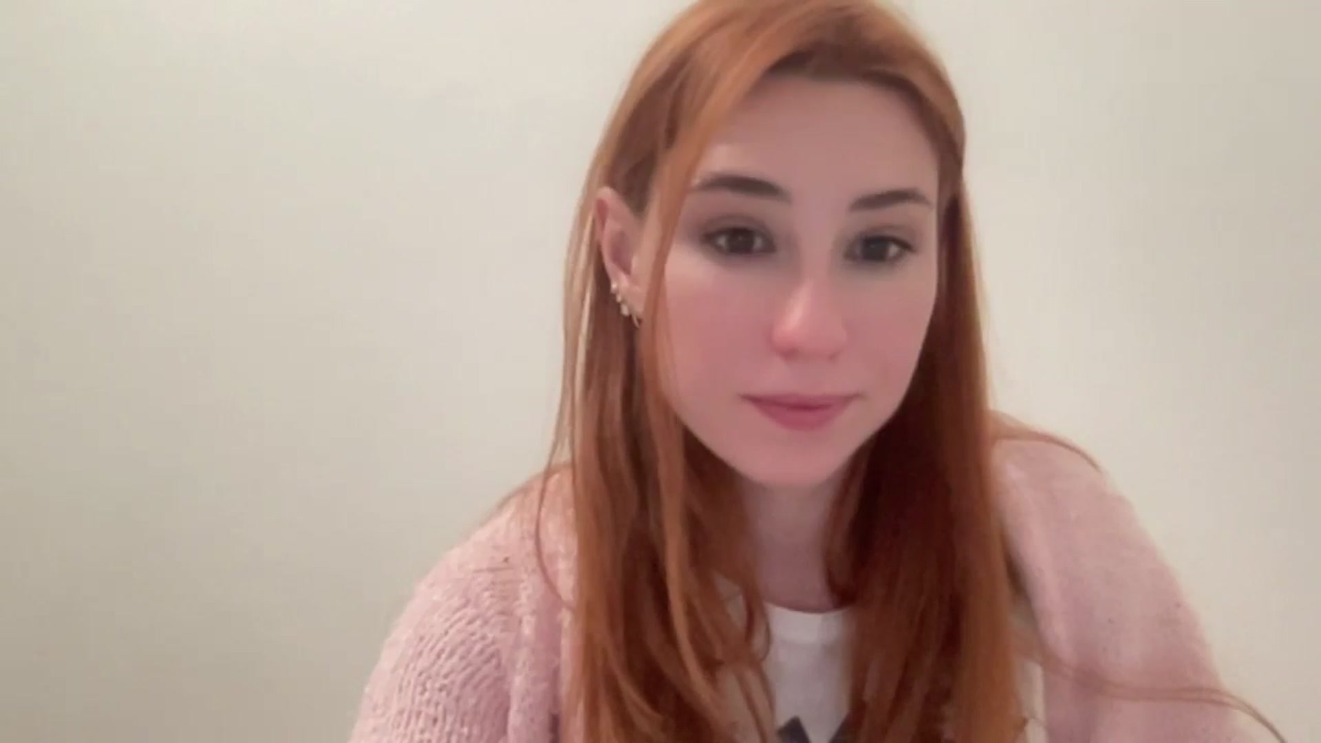 Gallery image thumbnail from Just_I's myfreecams stream on, 12/28/2024, 21:33 image 10 of 20
