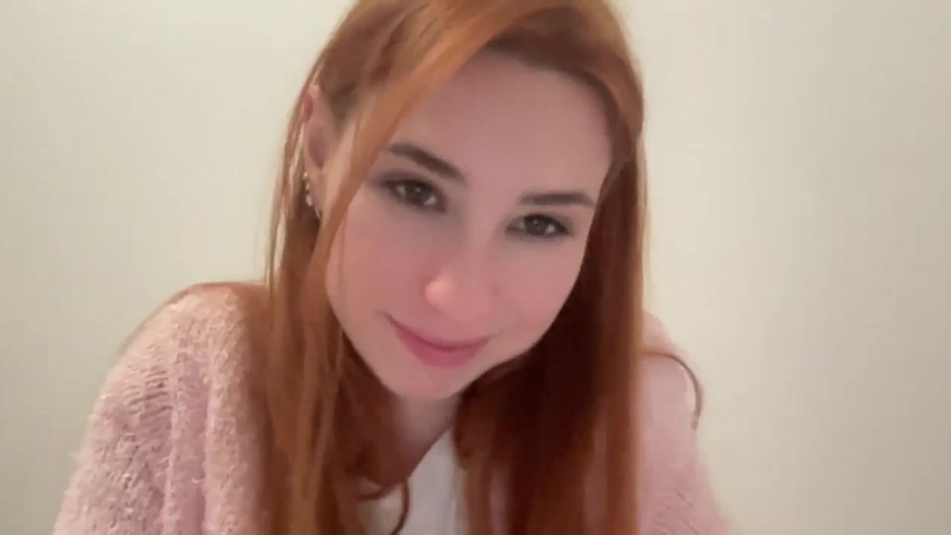 Gallery image thumbnail from Just_I's myfreecams stream on, 12/28/2024, 21:33 image 9 of 20