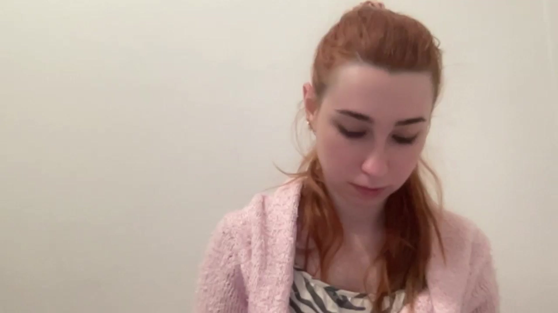 Gallery image thumbnail from Just_I's myfreecams stream on, 12/29/2024, 21:17 image 20 of 20