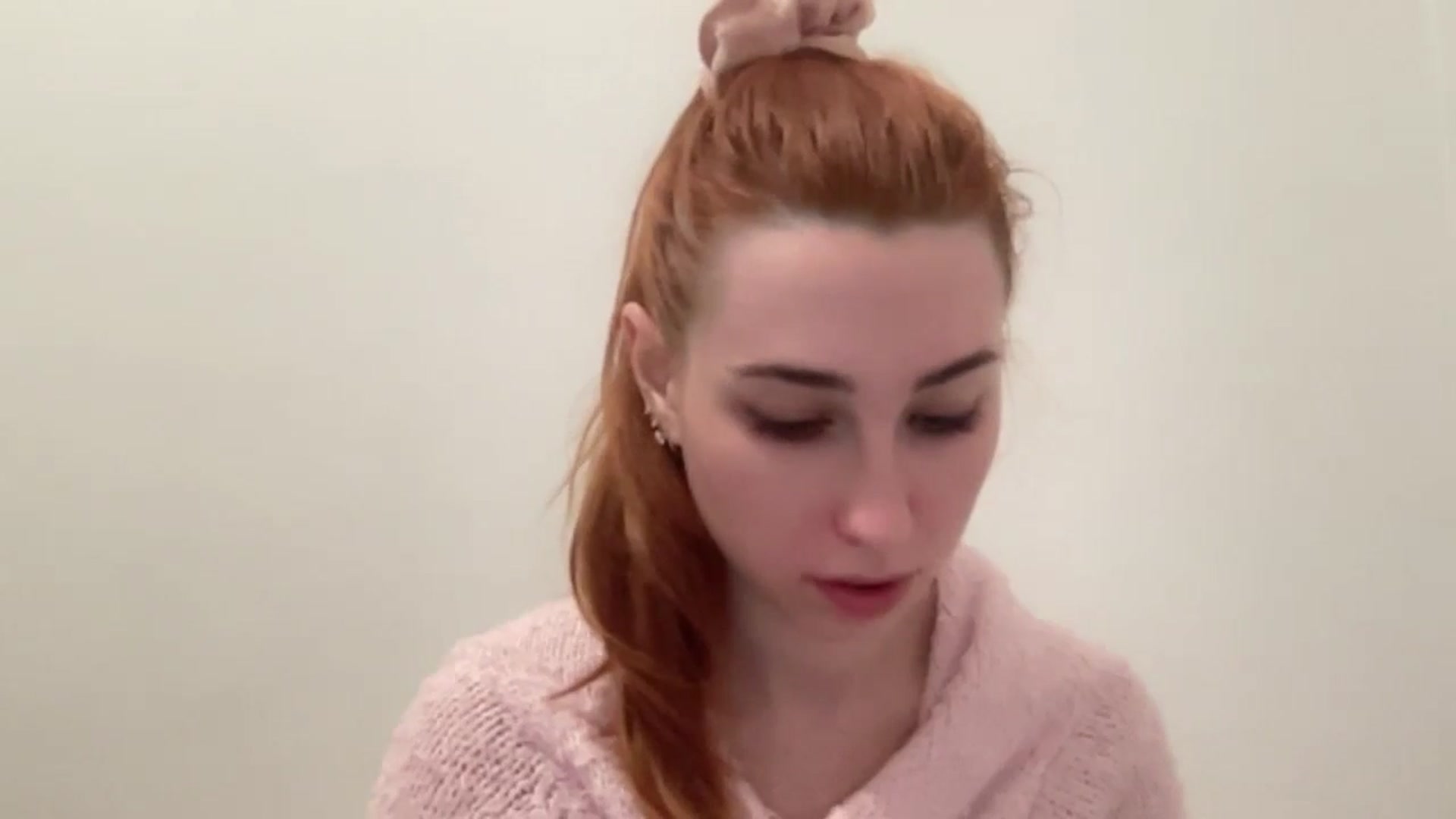 Gallery image thumbnail from Just_I's myfreecams stream on, 12/30/2024, 03:29 image 9 of 20