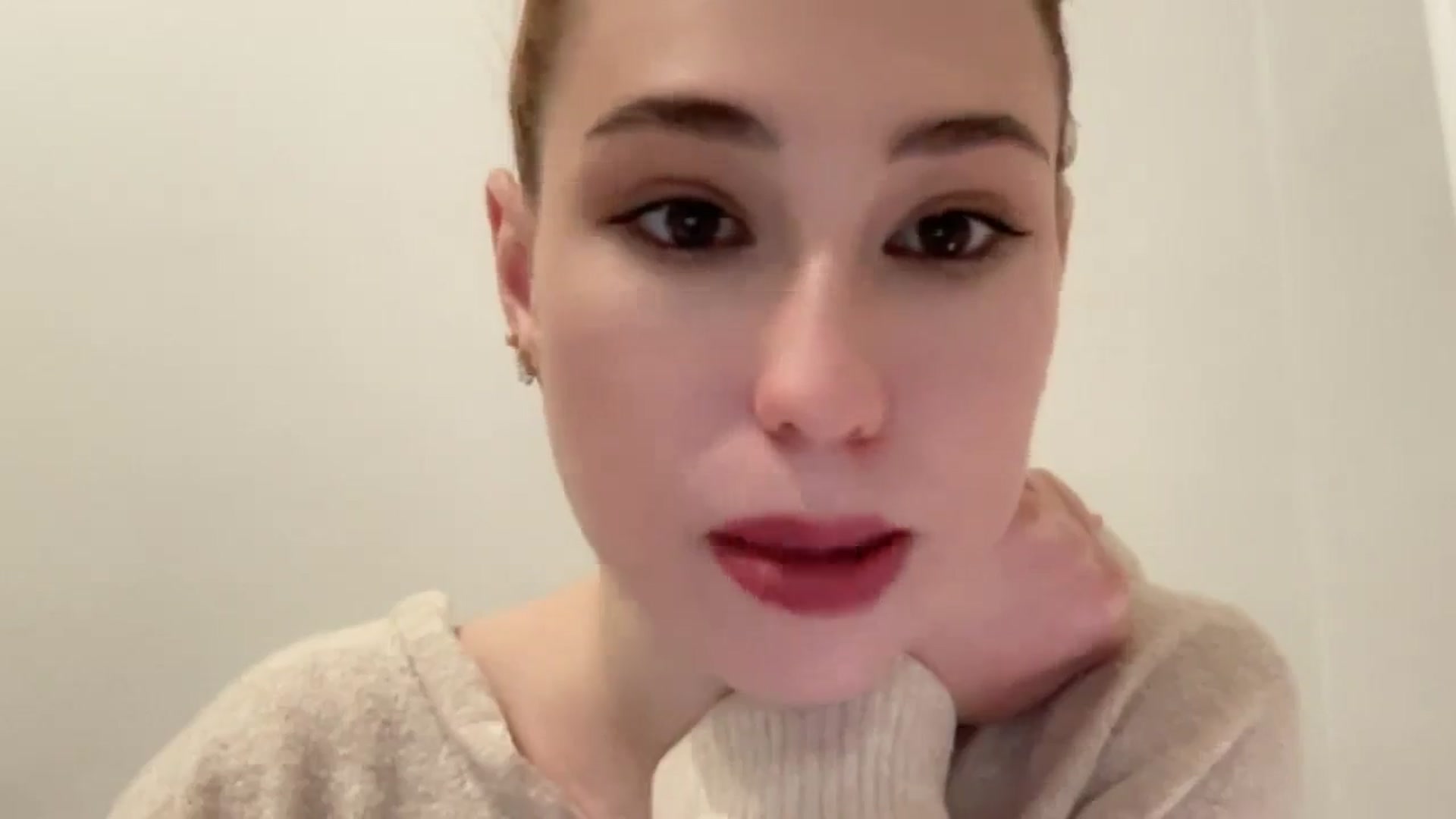 Gallery image thumbnail from Just_I's myfreecams stream on, 01/03/2025, 18:47 image 11 of 20
