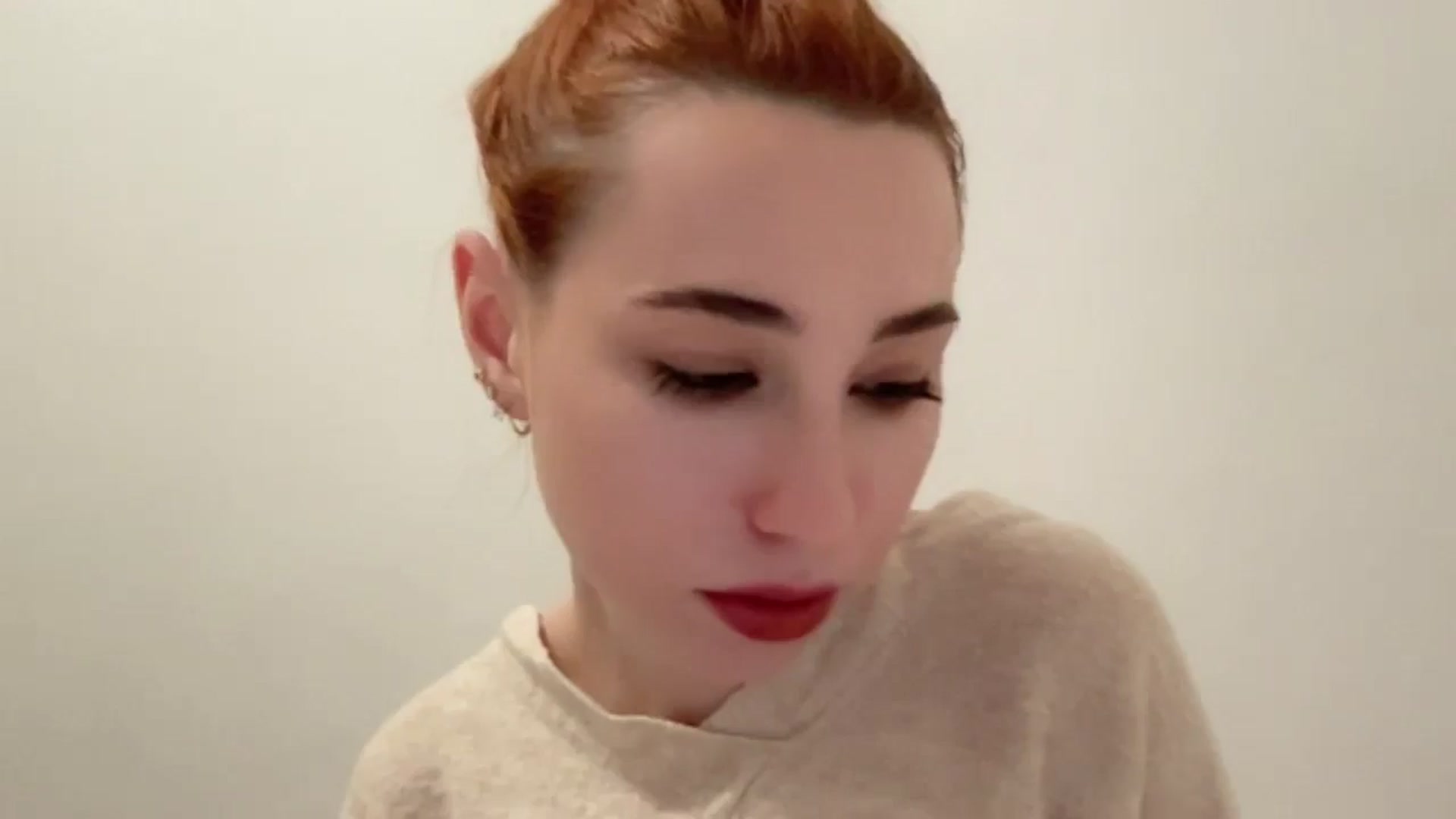 Gallery image thumbnail from Just_I's myfreecams stream on, 01/03/2025, 18:47 image 5 of 20