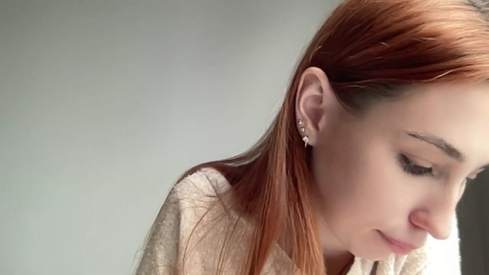 Gallery image thumbnail from Just_I's myfreecams stream on, 01/25/2025, 12:46 image 9 of 20