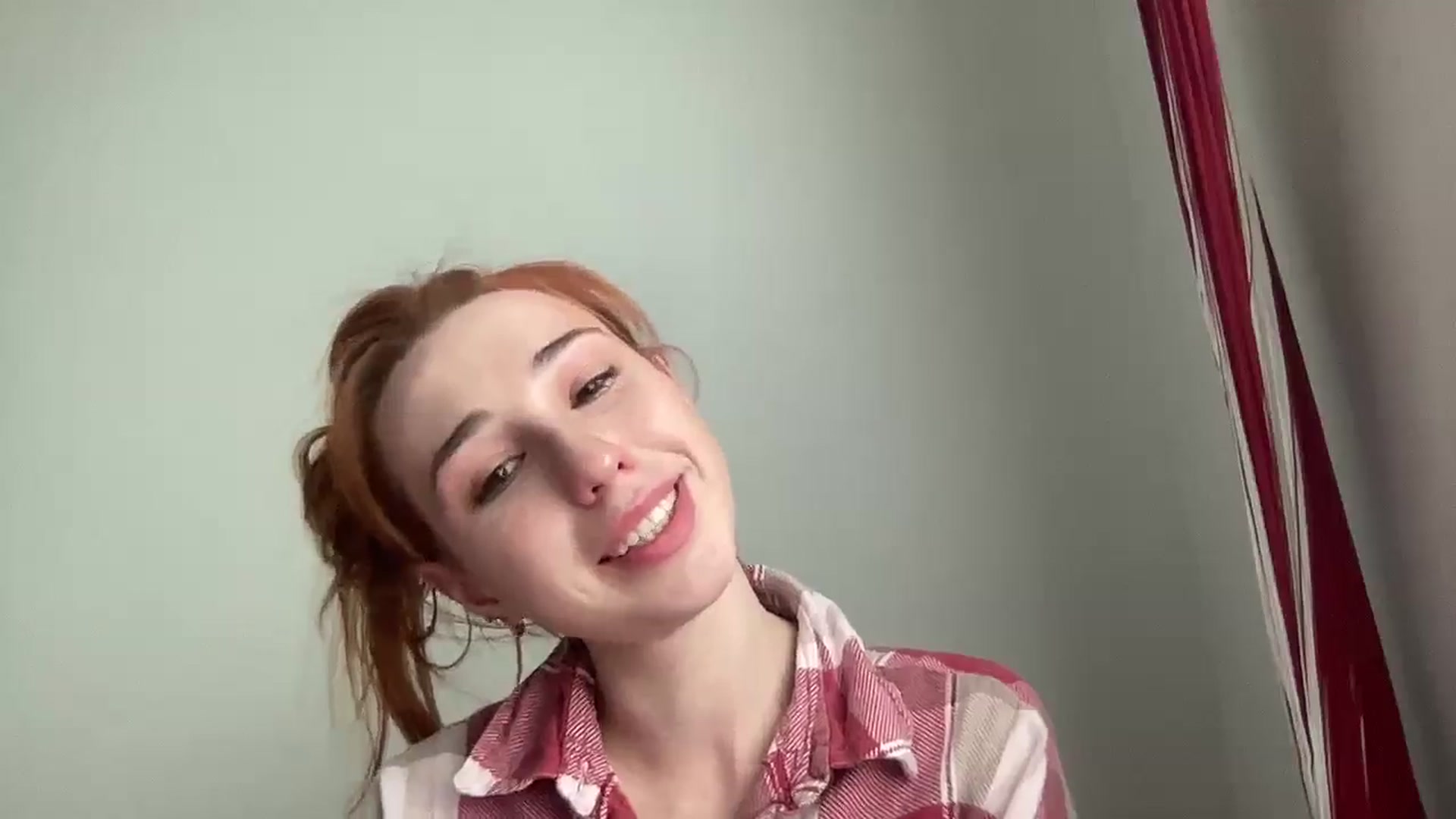 Gallery image thumbnail from Just_I's myfreecams stream on, 07/01/2025, 13:30 image 5 of 20