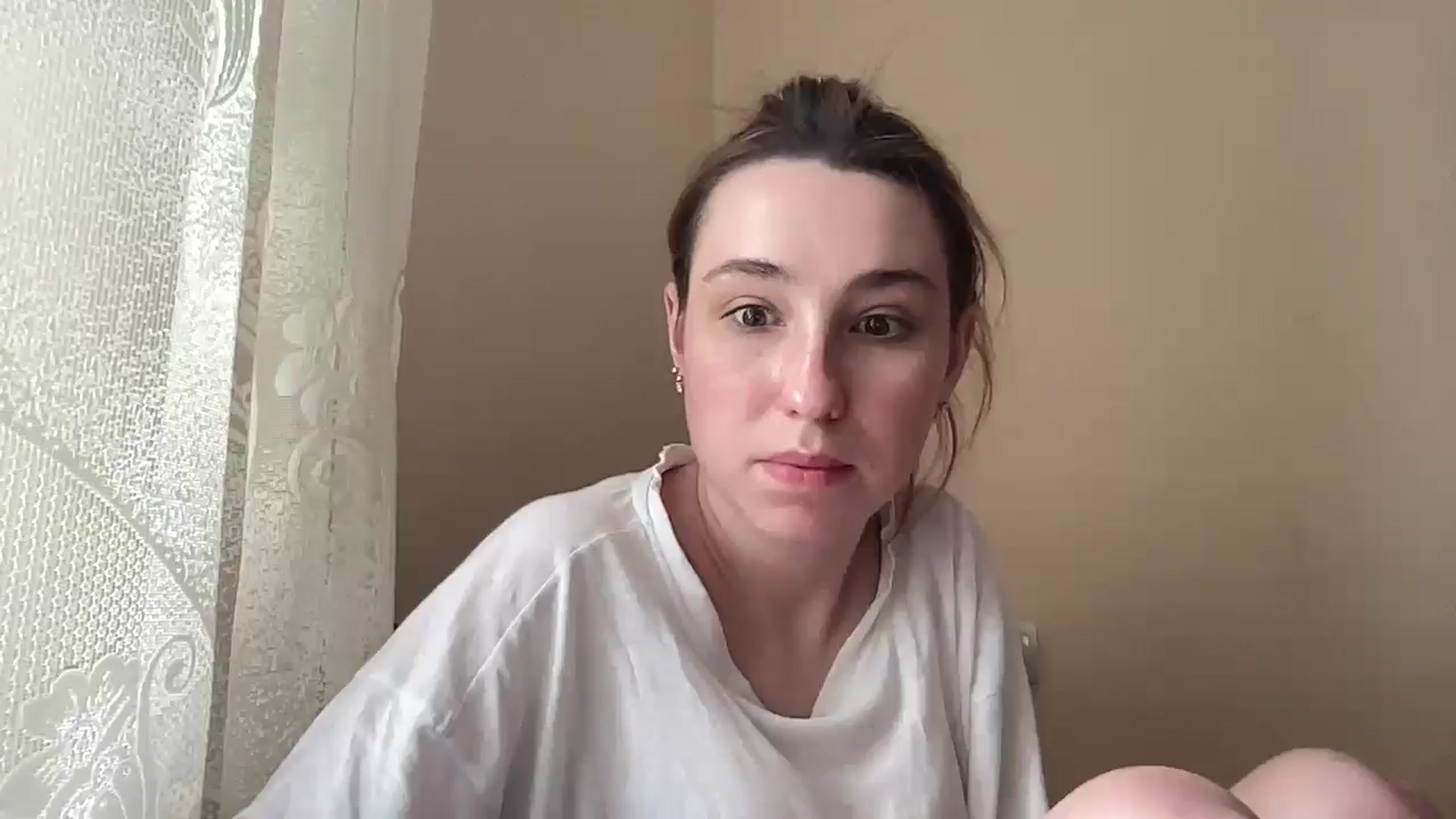 Gallery image thumbnail from Just_I's myfreecams stream on, 05/08/2026, 12:52 image 12 of 20