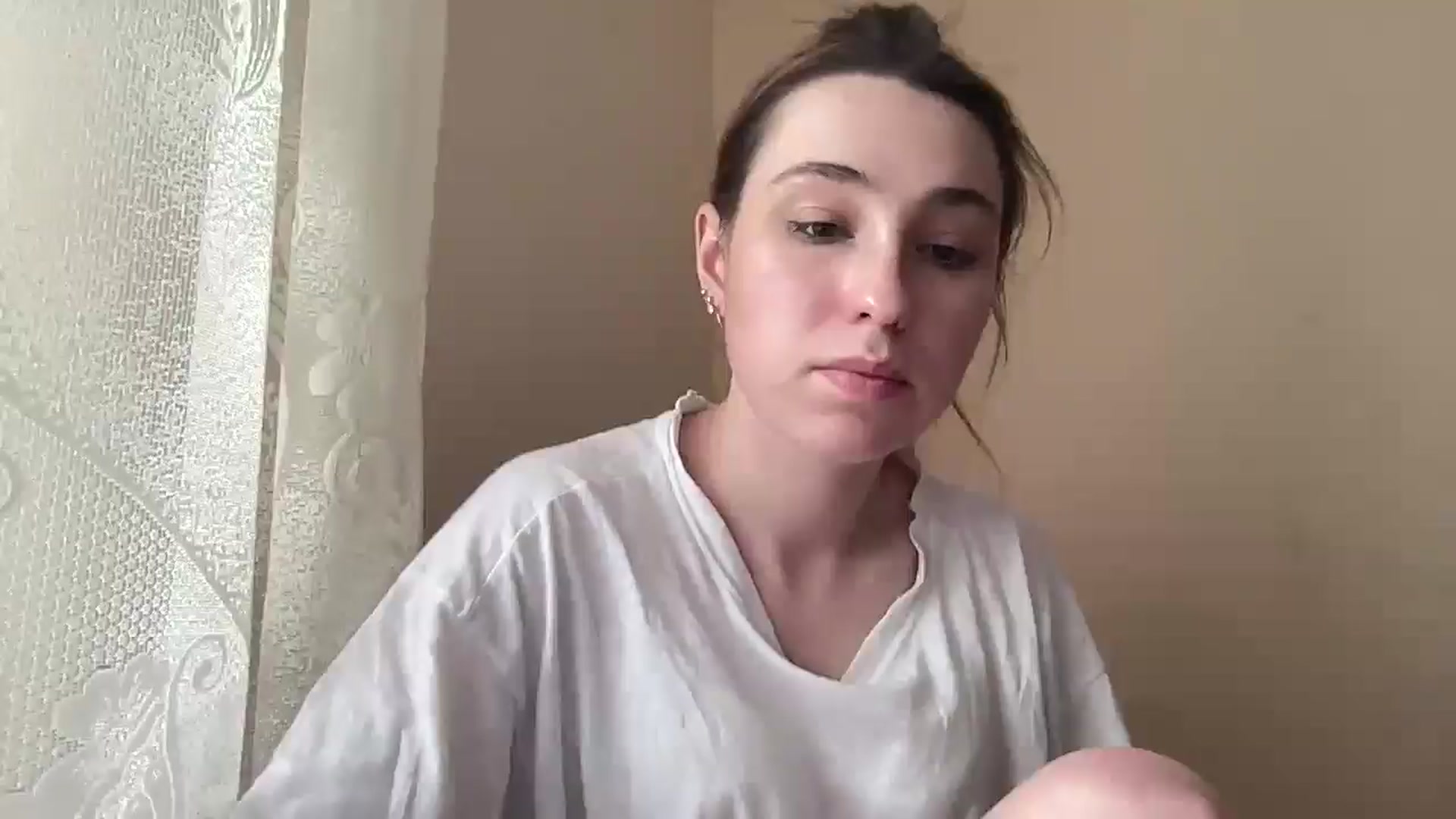 Gallery image thumbnail from Just_I's myfreecams stream on, 05/08/2026, 12:52 image 1 of 20