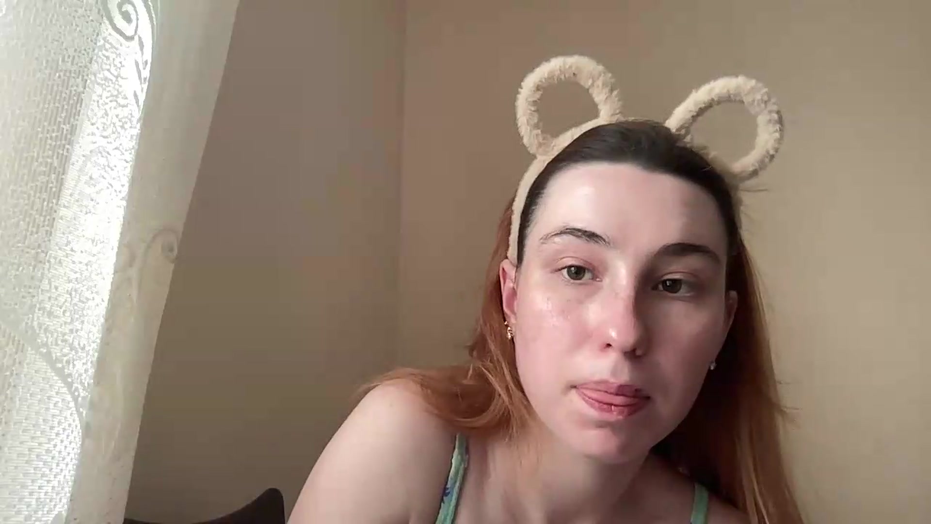 Gallery image thumbnail from Just_I's myfreecams stream on, 05/09/2026, 12:24 image 4 of 20