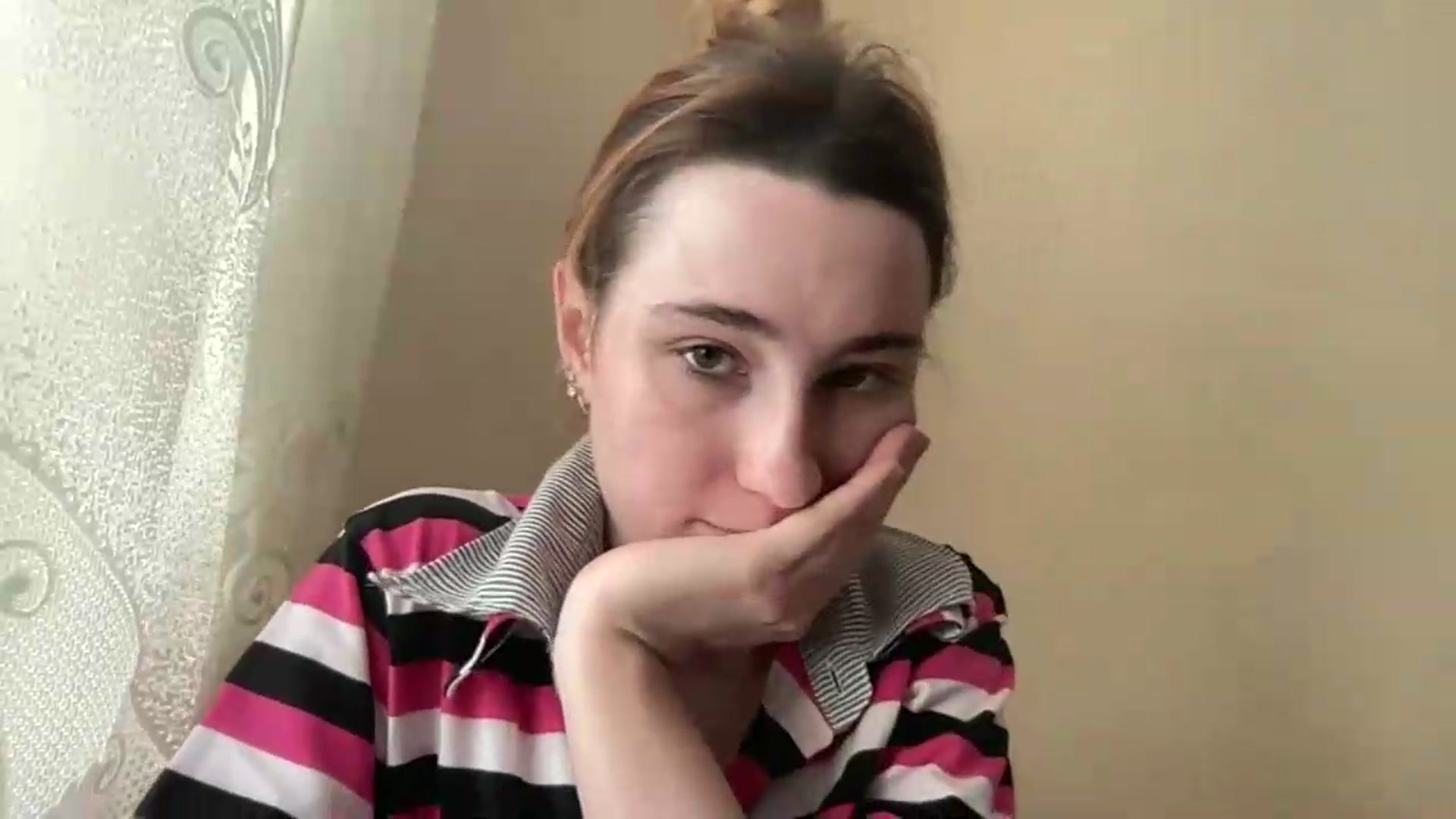 Gallery image thumbnail from Just_I's myfreecams stream on, 05/10/2026, 09:06 image 9 of 20