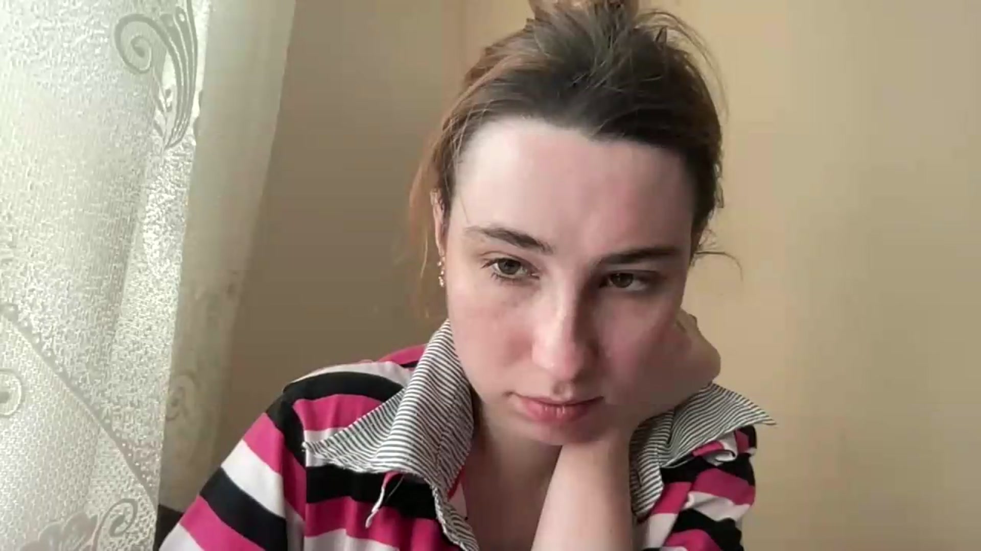 Gallery image thumbnail from Just_I's myfreecams stream on, 05/10/2026, 09:06 image 10 of 20