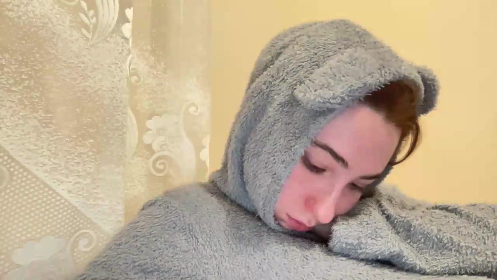 Gallery image thumbnail from Just_I's myfreecams stream on, 05/30/2026, 01:04 image 16 of 20
