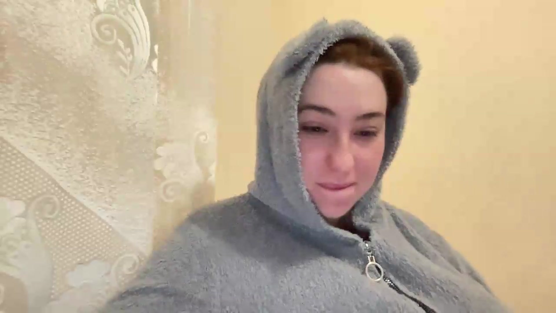 Gallery image thumbnail from Just_I's myfreecams stream on, 05/30/2026, 01:04 image 3 of 20