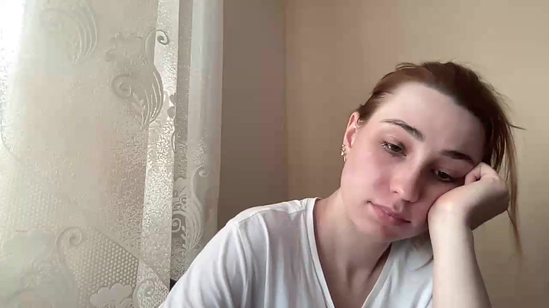 Gallery image thumbnail from Just_I's myfreecams stream on, 06/04/2026, 11:45 image 14 of 20