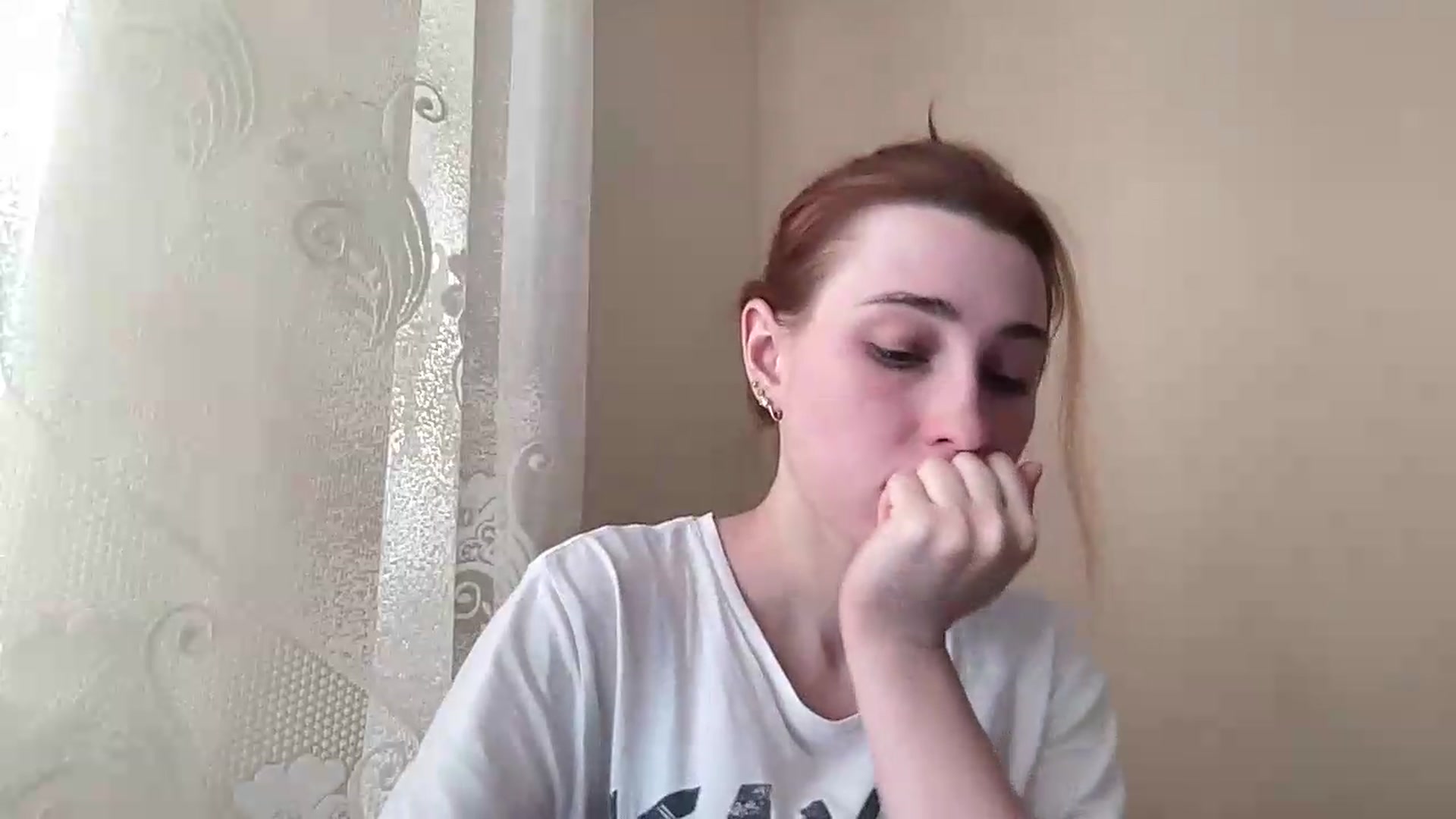 Gallery image thumbnail from Just_I's myfreecams stream on, 06/04/2026, 11:45 image 6 of 20