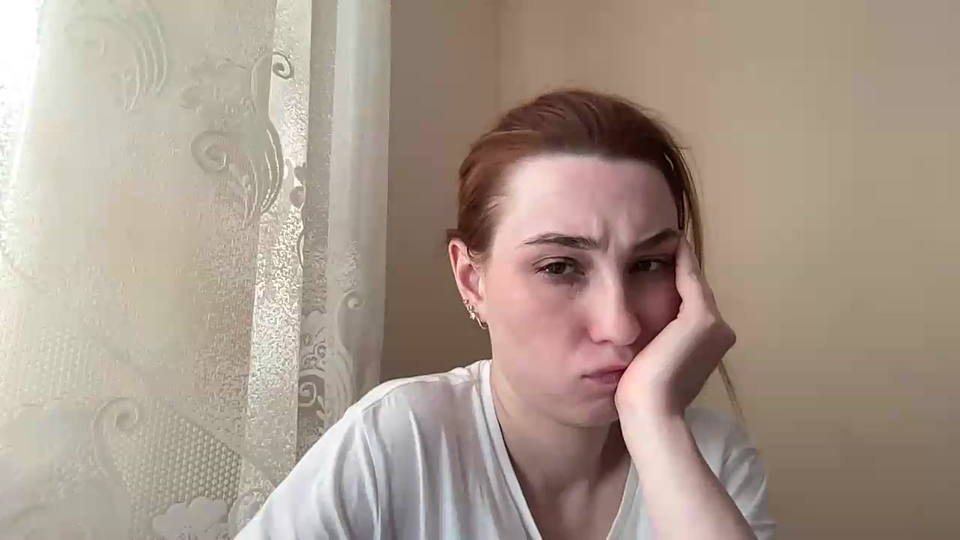 Gallery image thumbnail from Just_I's myfreecams stream on, 06/04/2026, 11:45 image 13 of 20