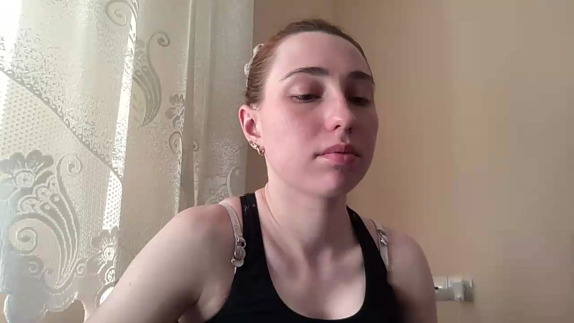 Gallery image thumbnail from Just_I's myfreecams stream on, 06/08/2026, 08:32 image 15 of 20