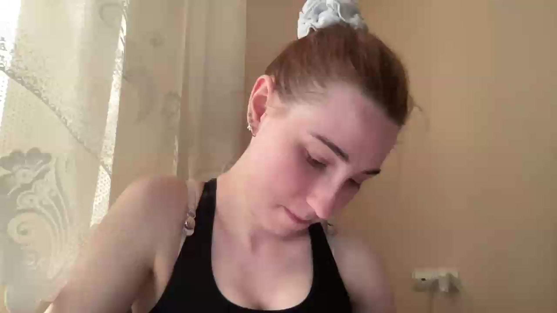 Gallery image thumbnail from Just_I's myfreecams stream on, 06/08/2026, 10:40 image 1 of 20