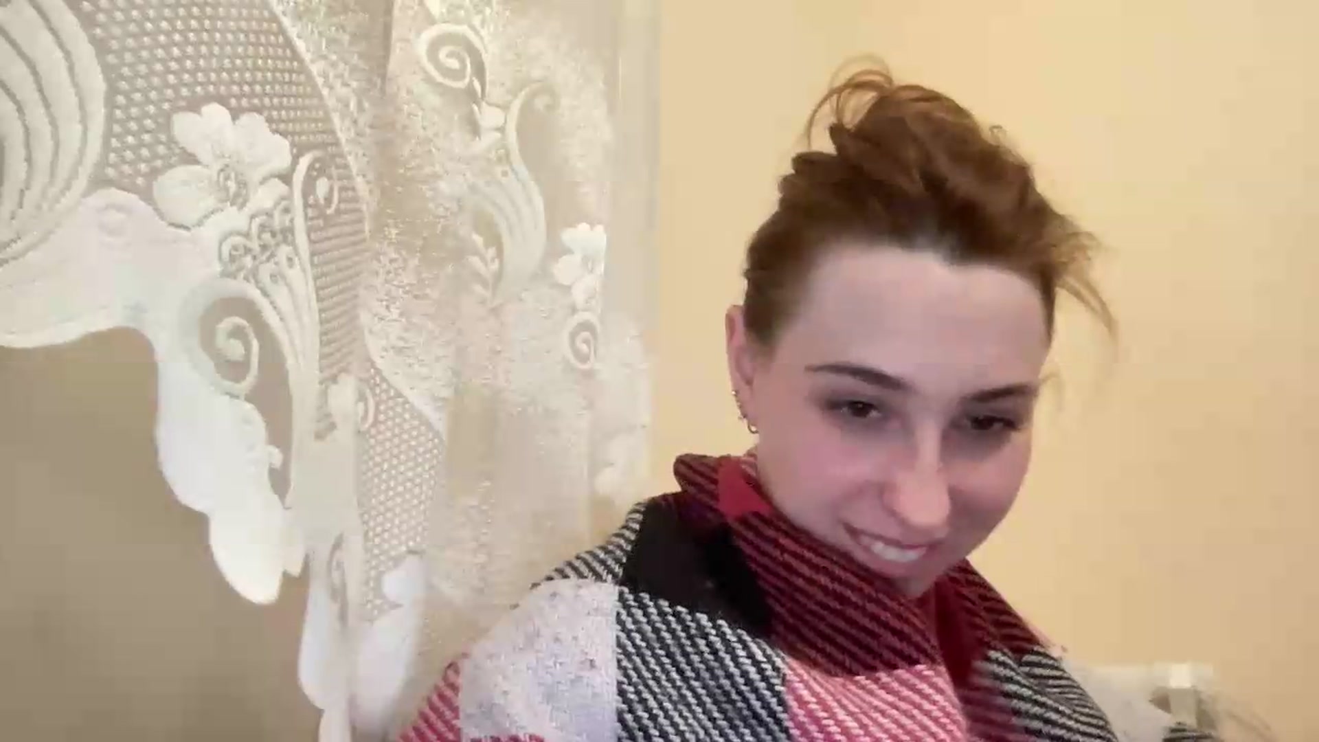 Gallery image thumbnail from Just_I's myfreecams stream on, 07/09/2026, 21:11 image 18 of 20