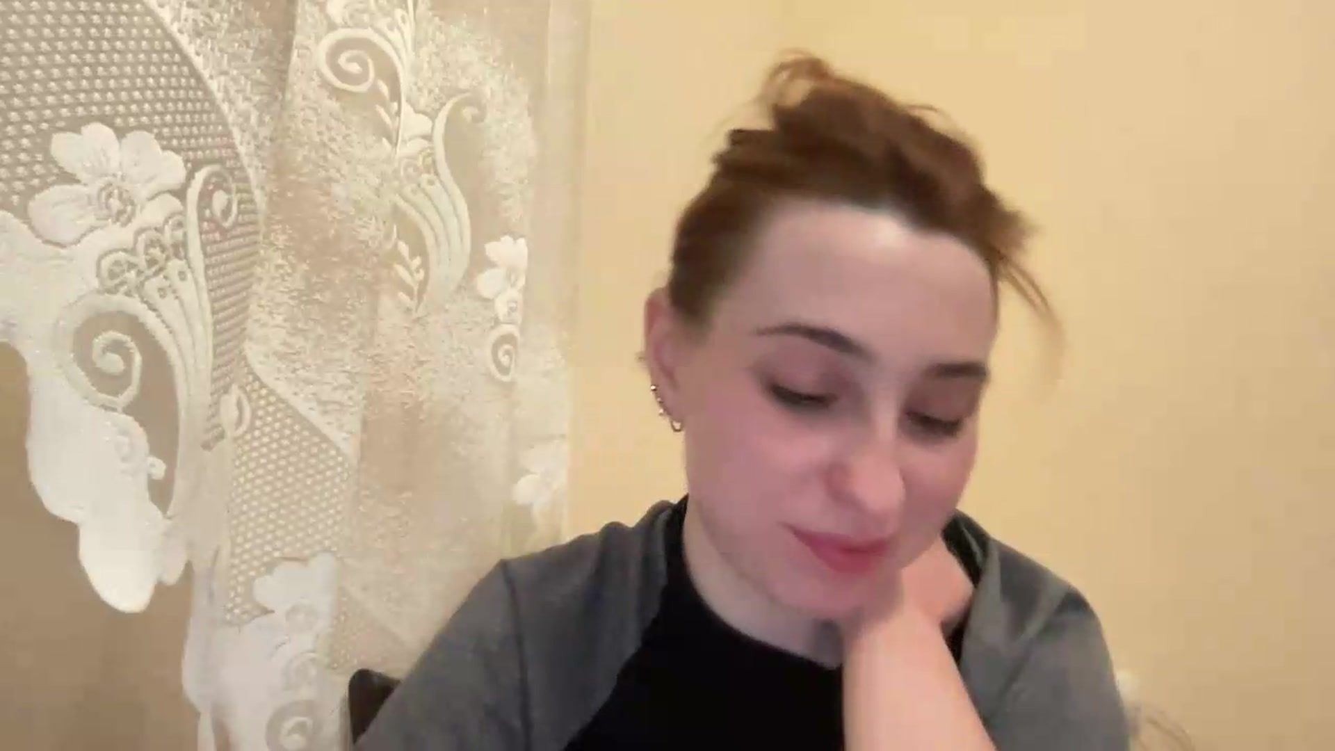 Gallery image thumbnail from Just_I's myfreecams stream on, 07/09/2026, 21:11 image 12 of 20
