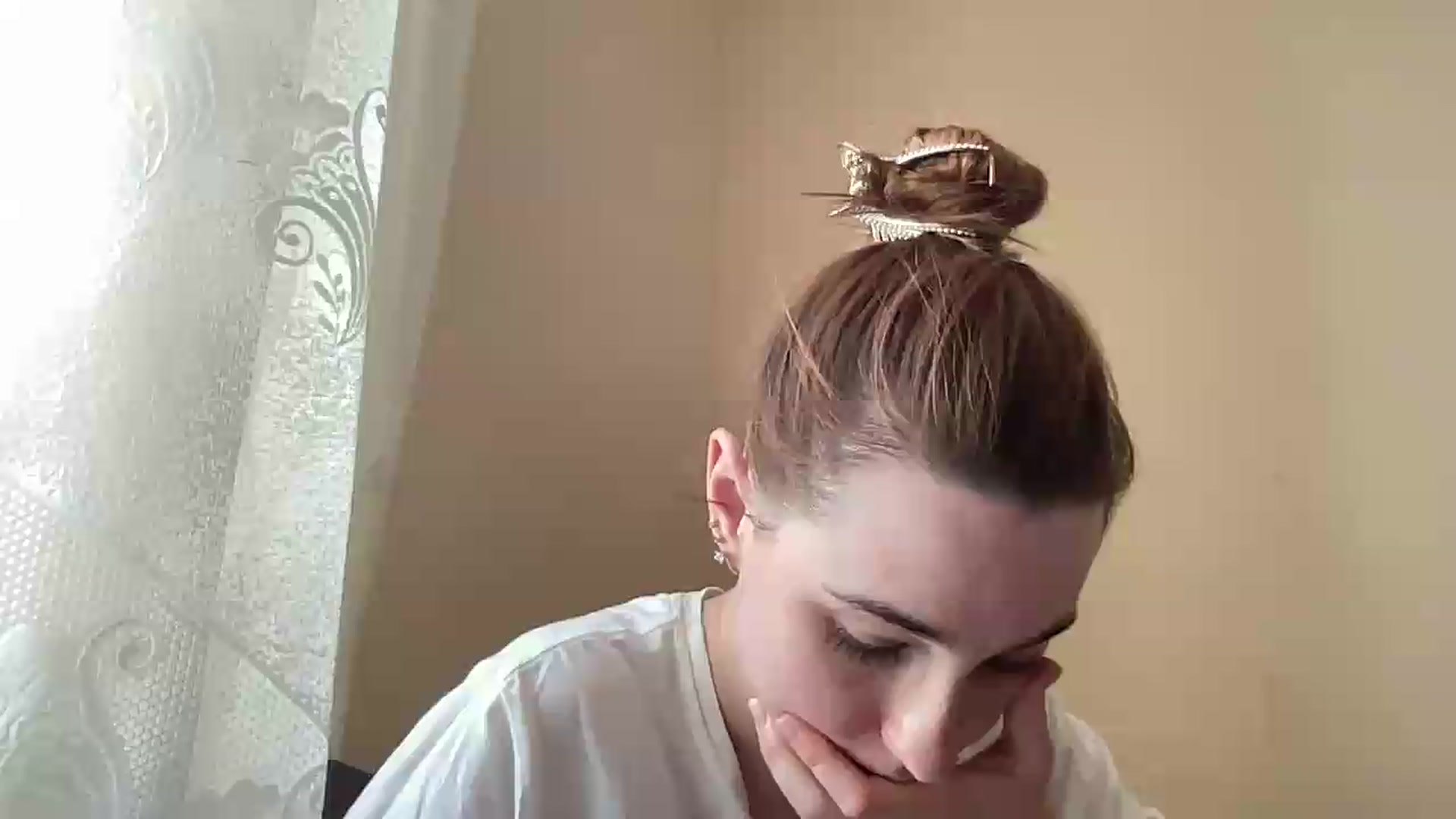 Gallery image thumbnail from Just_I's myfreecams stream on, 07/31/2026, 13:08 image 7 of 20