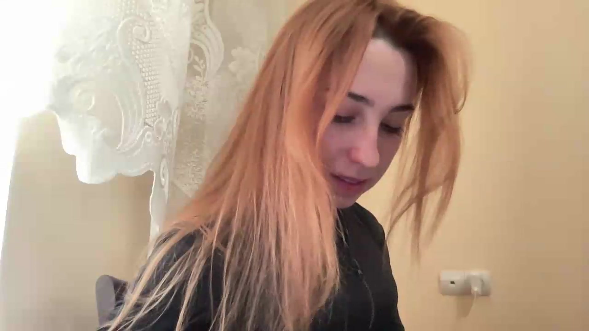 Gallery image thumbnail from Just_I's myfreecams stream on, 08/18/2026, 07:36 image 17 of 20