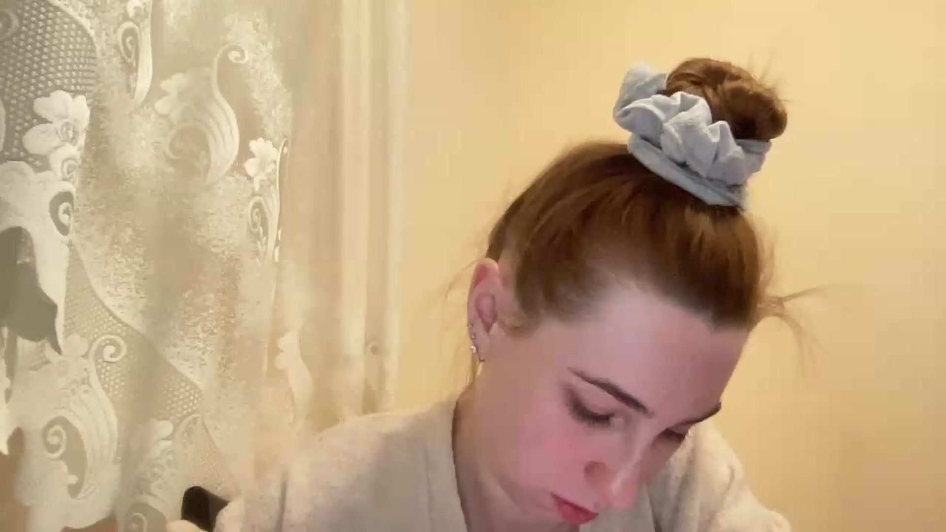Gallery image thumbnail from Just_I's myfreecams stream on, 08/18/2026, 20:41 image 15 of 20