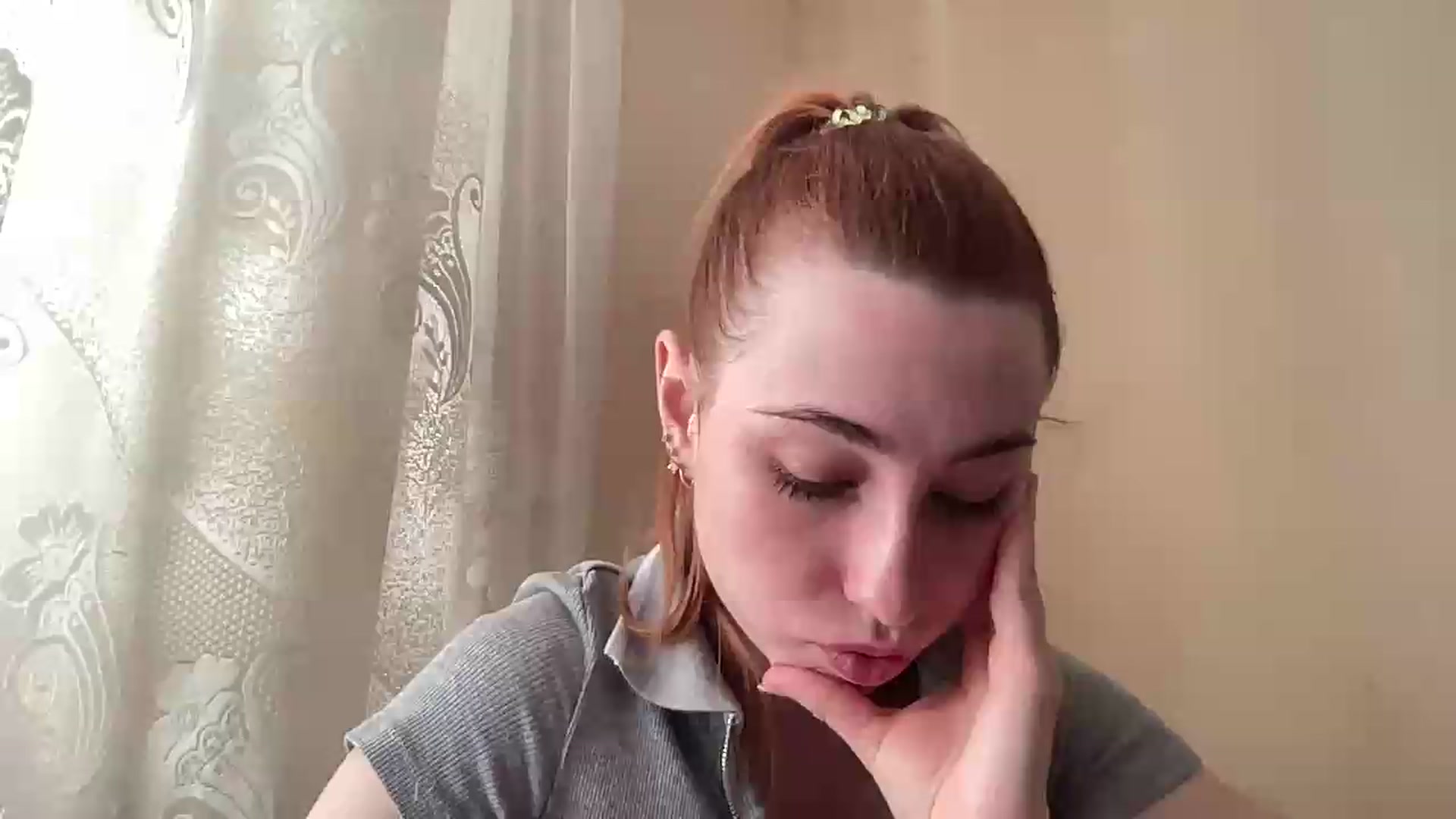 Gallery image thumbnail from Just_I's myfreecams stream on, 08/19/2026, 08:04 image 10 of 20