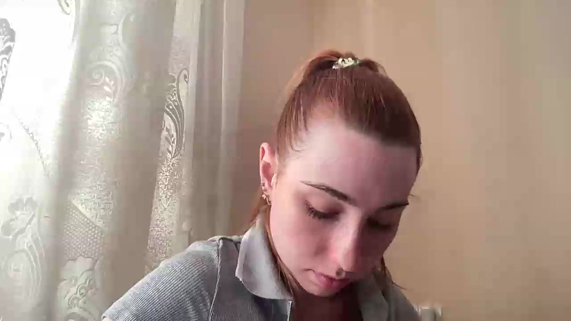 Gallery image thumbnail from Just_I's myfreecams stream on, 08/19/2026, 08:04 image 17 of 20