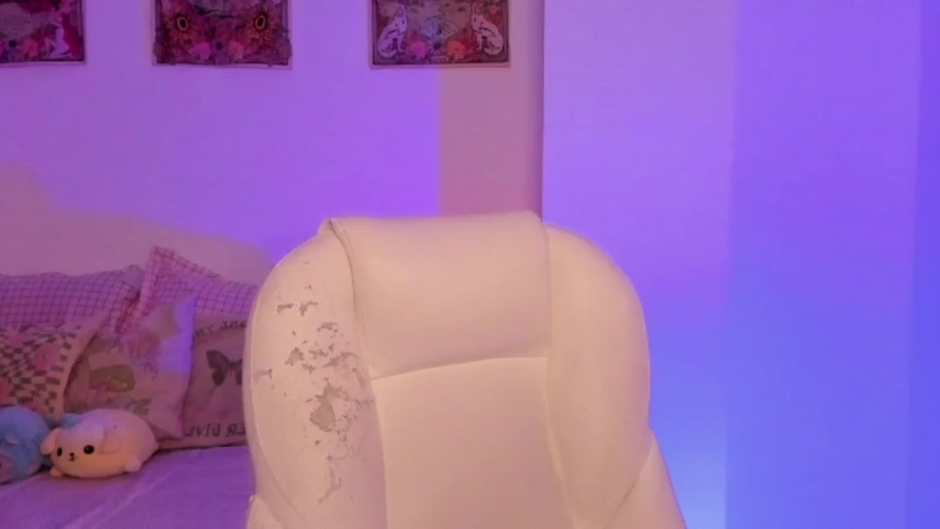 Gallery image thumbnail from Just_Janne's myfreecams stream on, 08/11/2025, 24:44 image 1 of 20