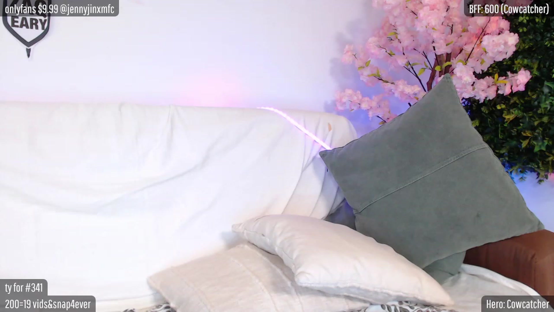 Gallery image thumbnail from Just_Jen's myfreecams stream on, 04/10/2023, 04:46 image 18 of 20