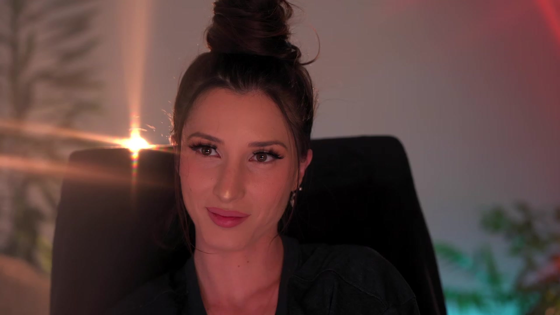 Gallery image thumbnail from Just_Marlene's myfreecams stream on, 05/04/2023, 23:23 image 5 of 20
