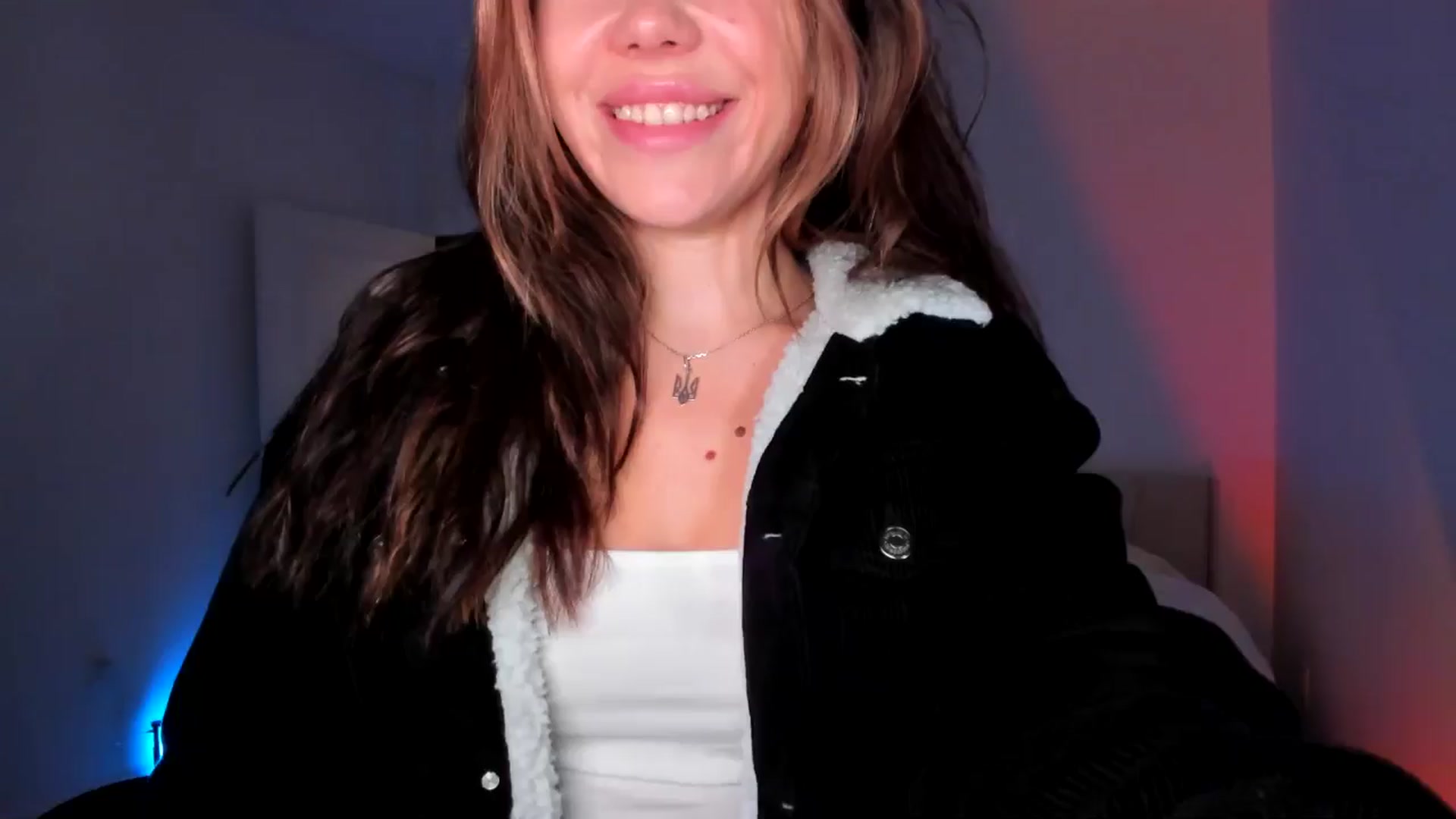 Gallery image thumbnail from Just_Vi's myfreecams stream on, 02/07/2025, 06:48 image 4 of 20