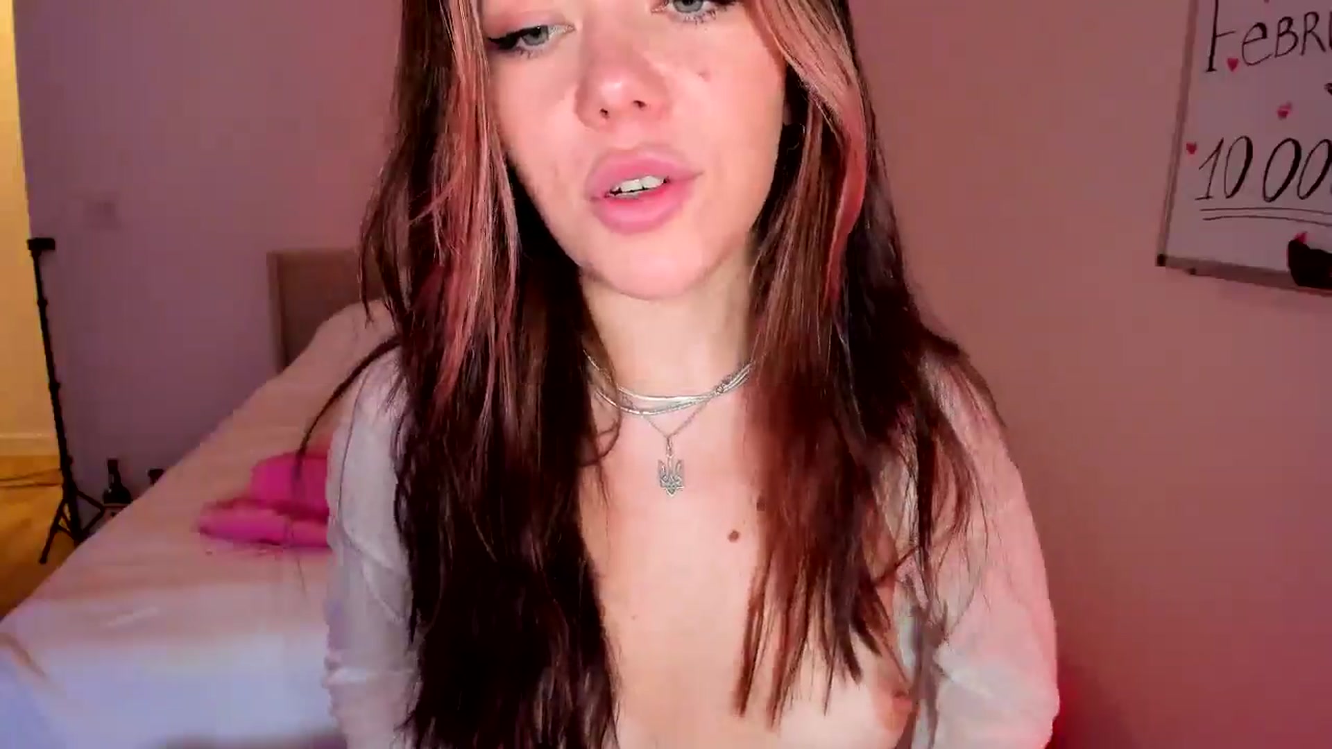 Gallery image thumbnail from Just_Vi's myfreecams stream on, 02/24/2025, 07:33 image 15 of 20