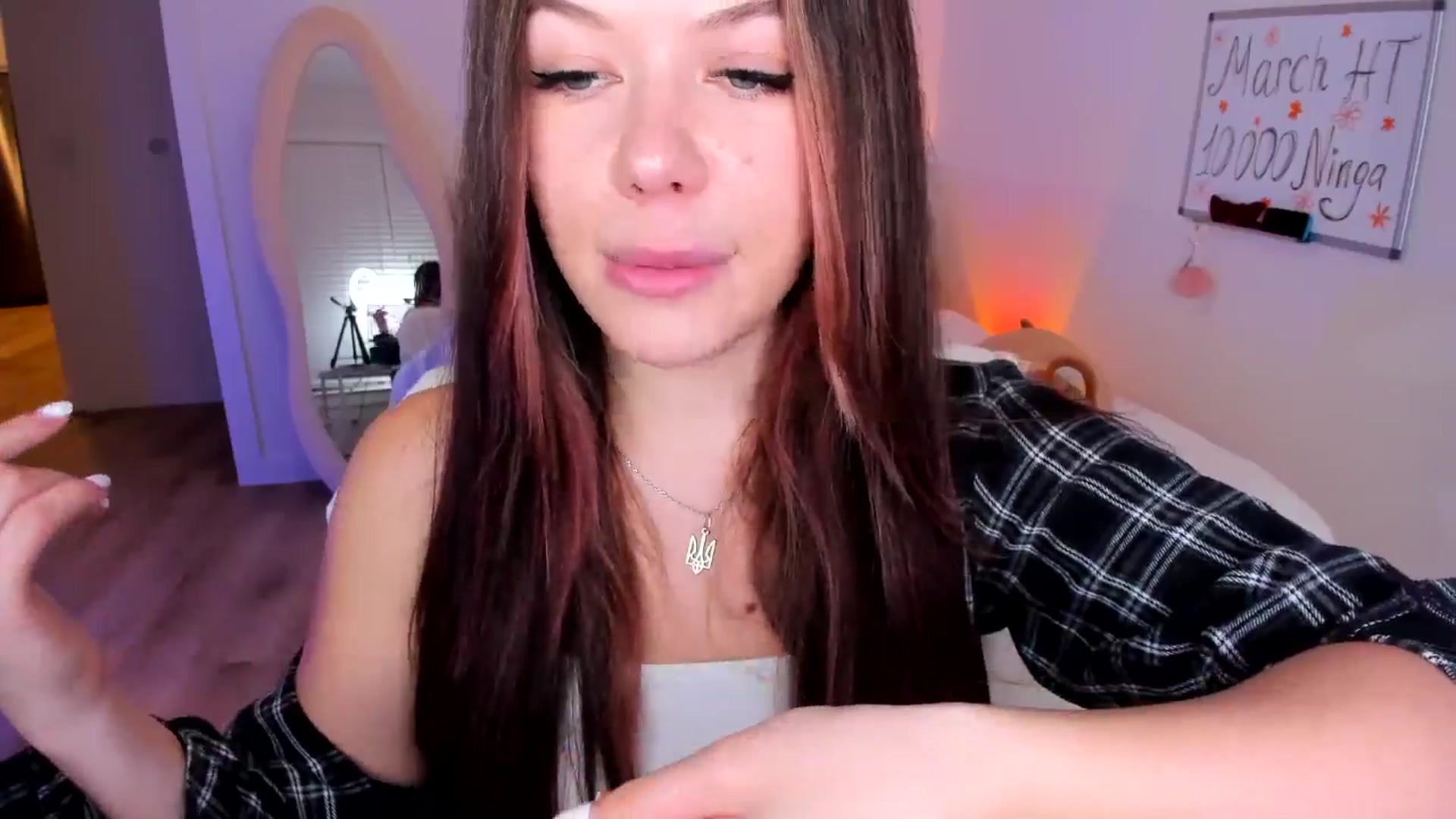 Gallery image thumbnail from Just_Vi's myfreecams stream on, 03/10/2025, 04:51 image 3 of 20