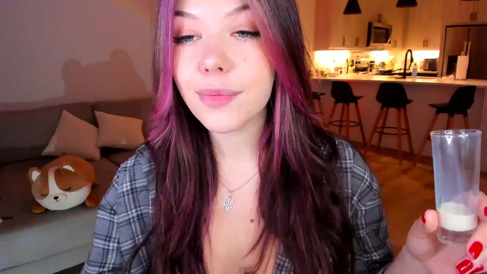 Gallery image thumbnail from Just_Vi's myfreecams stream on, 03/16/2025, 03:30 image 8 of 20