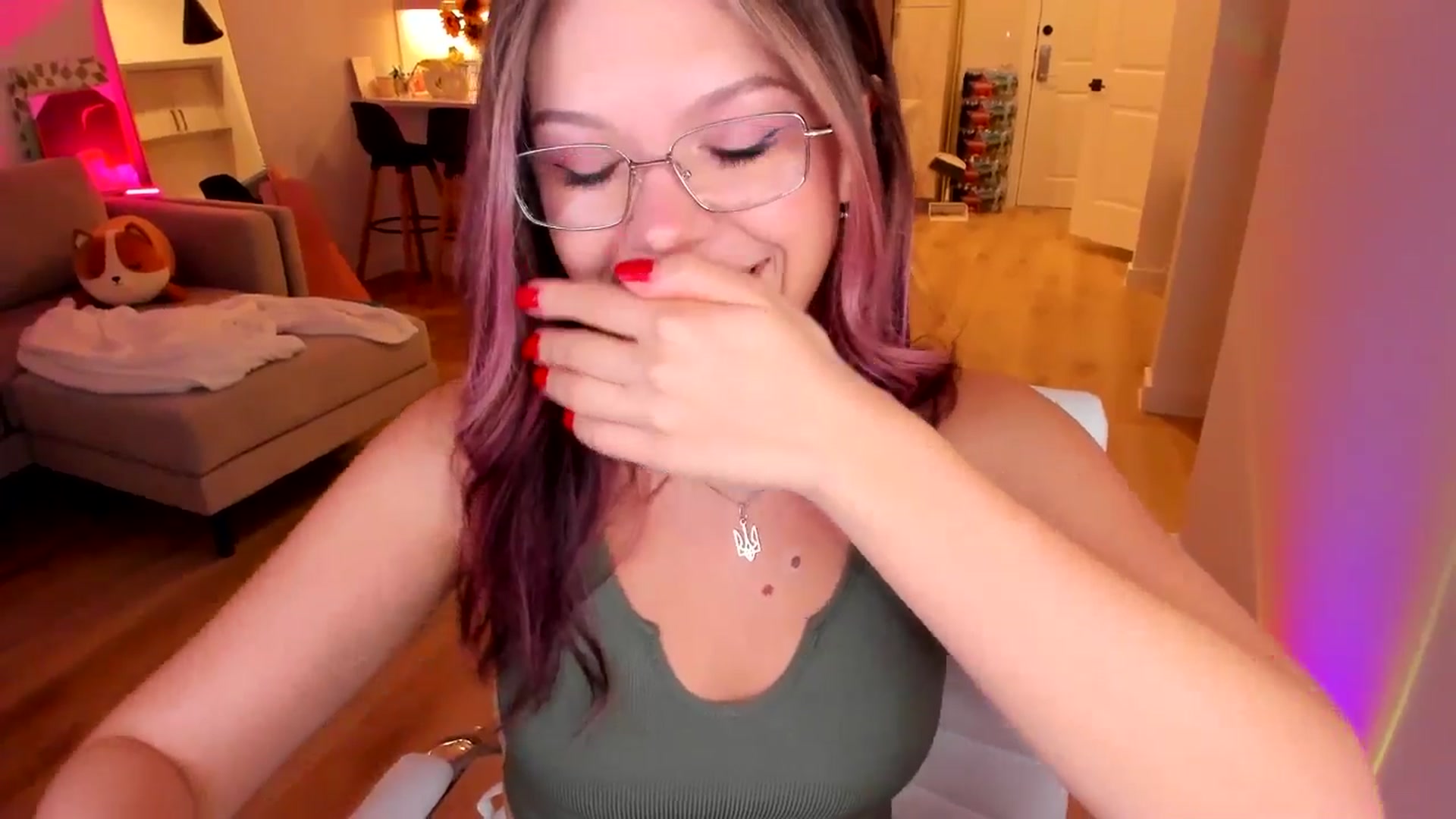 Gallery image thumbnail from Just_Vi's myfreecams stream on, 03/30/2025, 03:24 image 2 of 20