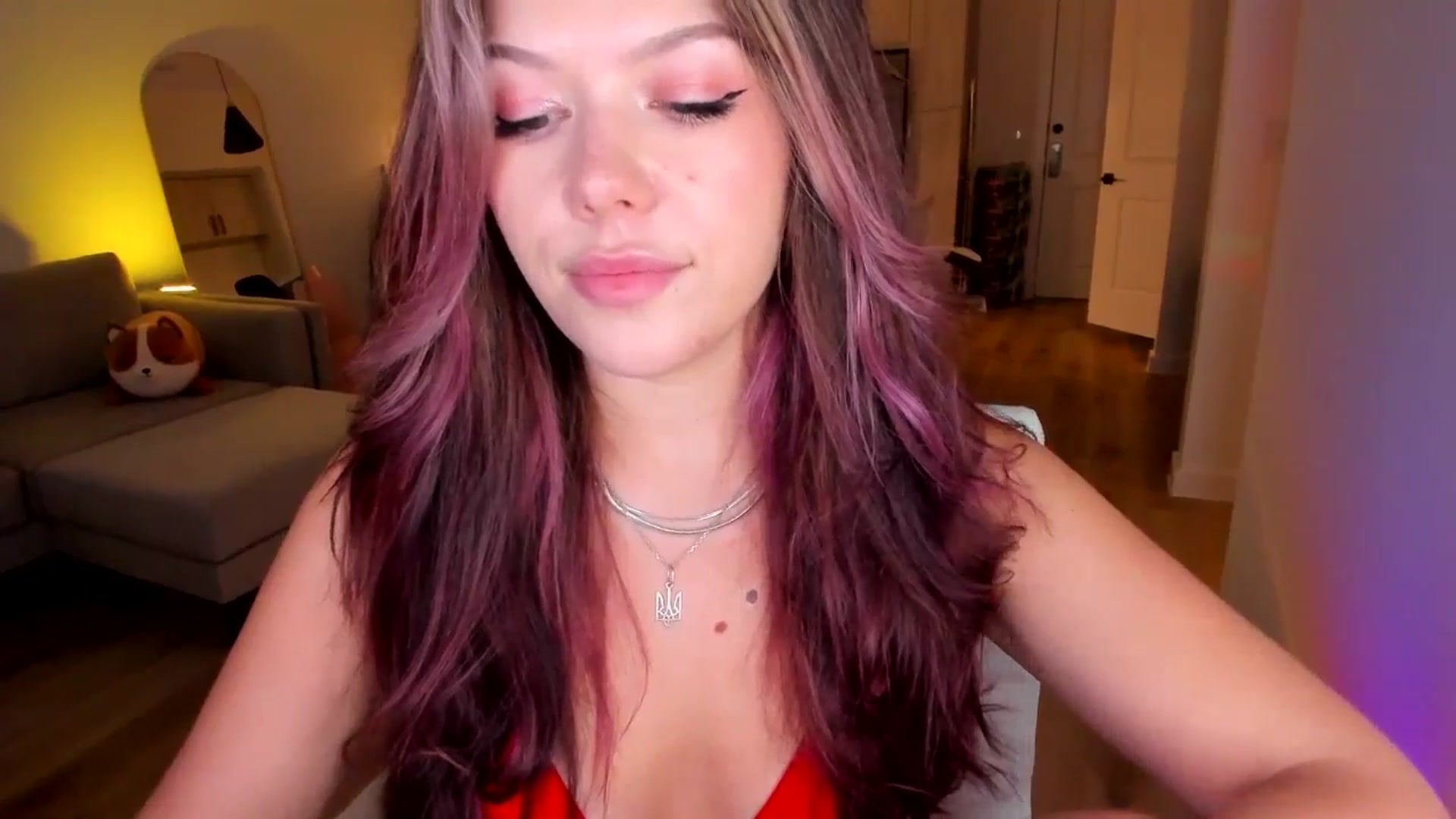 Gallery image thumbnail from Just_Vi's myfreecams stream on, 03/30/2025, 05:29 image 11 of 20