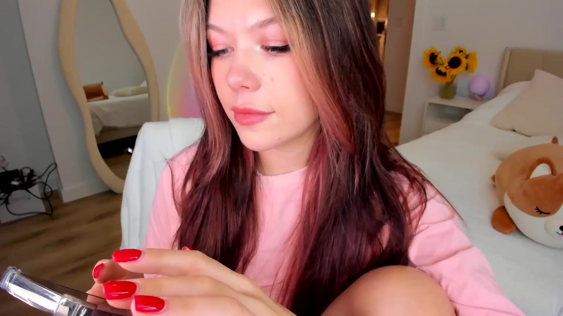 Gallery image thumbnail from Just_Vi's myfreecams stream on, 04/05/2025, 02:36 image 5 of 20