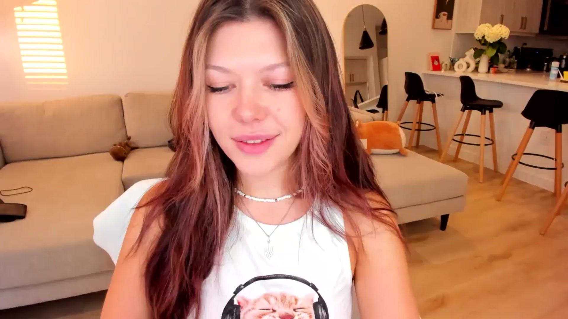 Gallery image thumbnail from Just_Vi's myfreecams stream on, 04/10/2025, 02:50 image 2 of 20