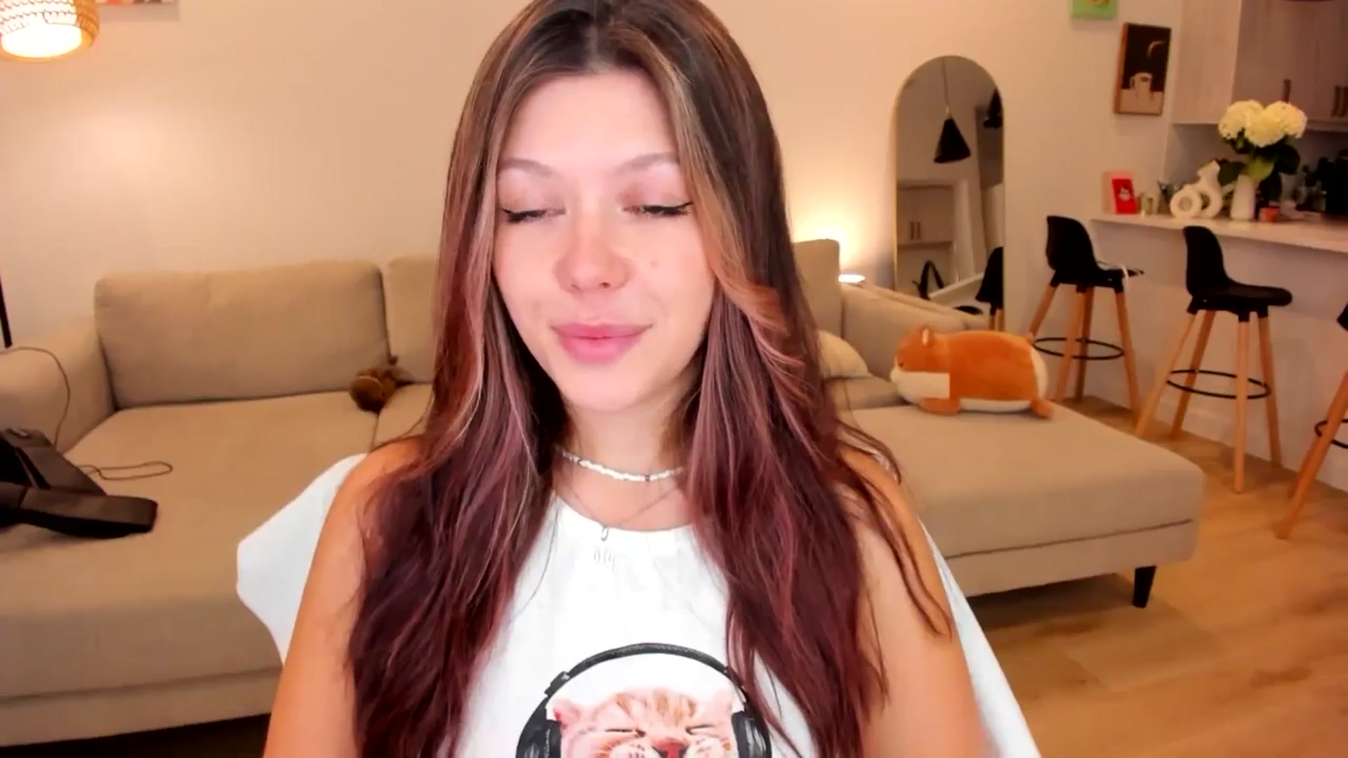 Gallery image thumbnail from Just_Vi's myfreecams stream on, 04/10/2025, 02:50 image 7 of 20